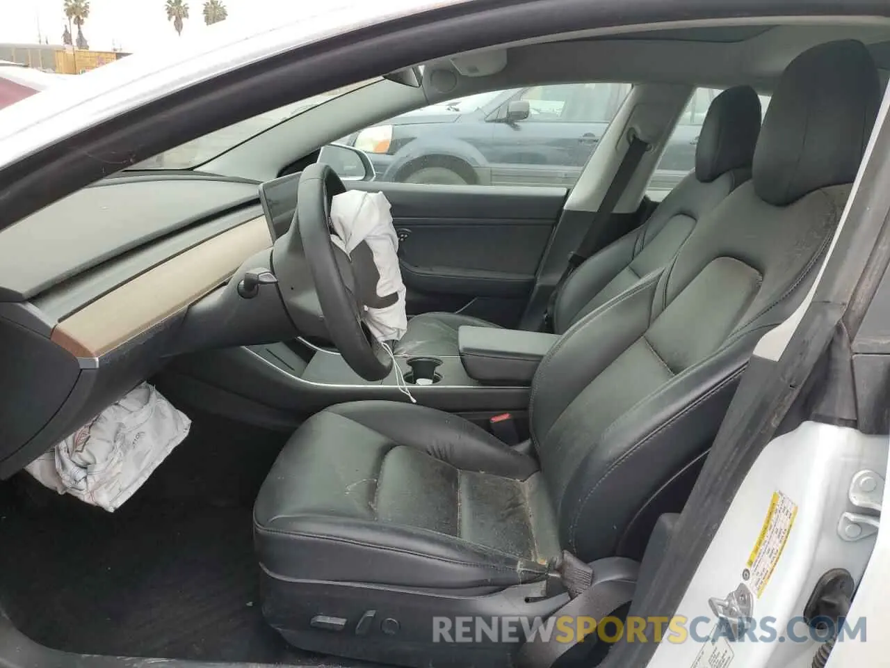 7 fotografías del automóvil dañado 5YJ3E1EA5LF747010 TESLA MODEL 3 2020