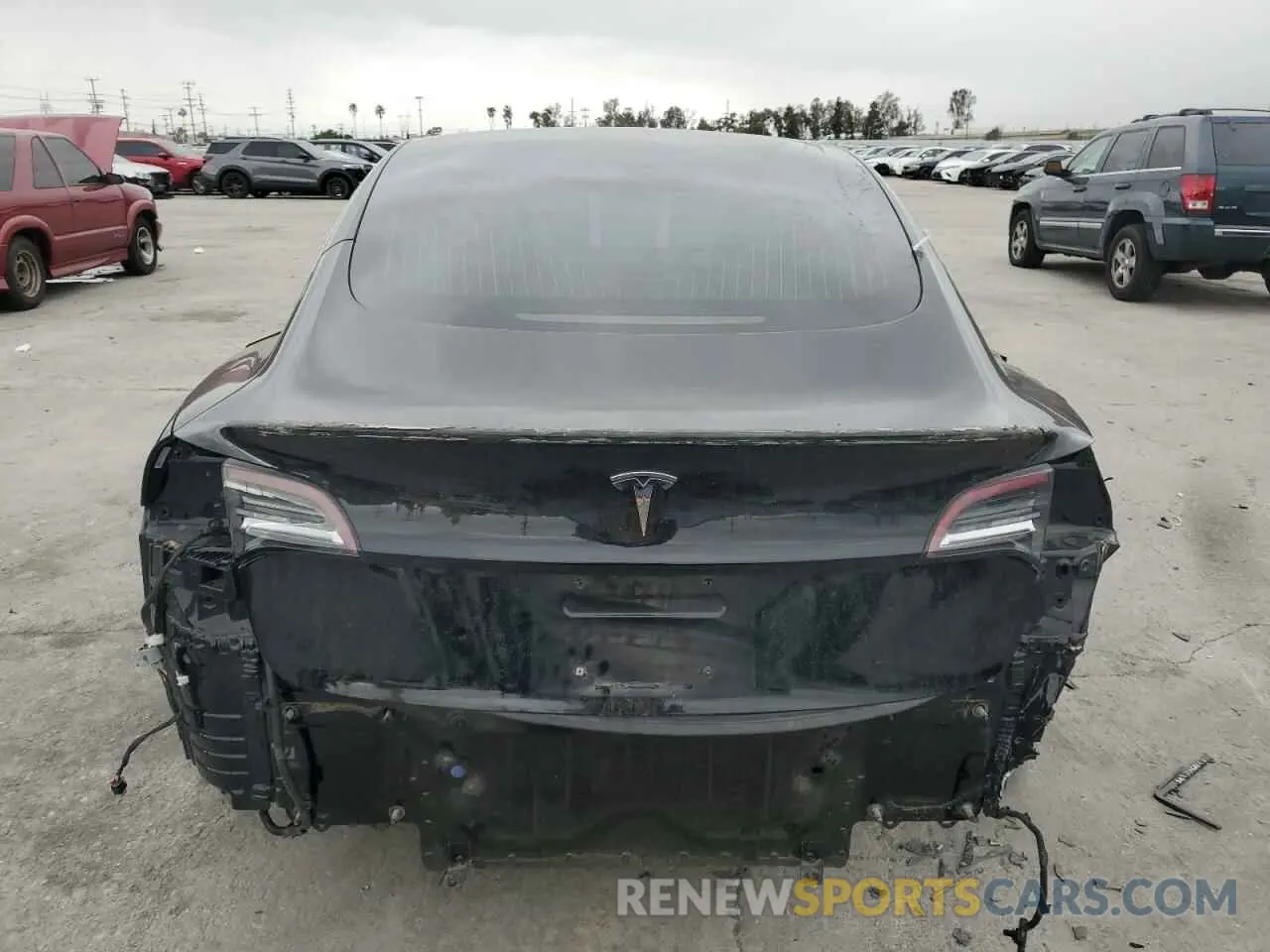 6 fotografías del automóvil dañado 5YJ3E1EA6LF611243 TESLA MODEL 3 2020