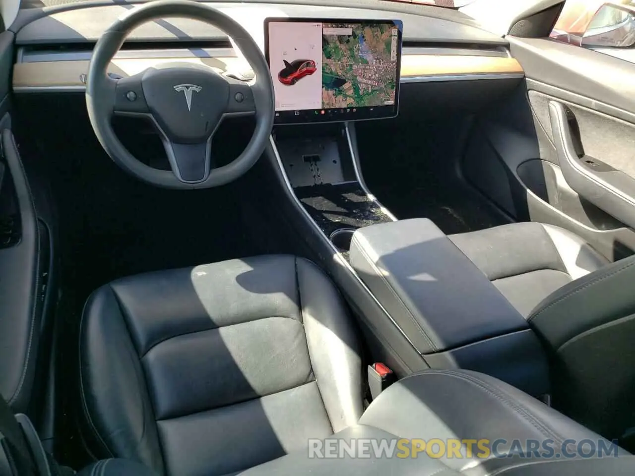 8 fotografías del automóvil dañado 5YJ3E1EA6LF705655 TESLA MODEL 3 2020