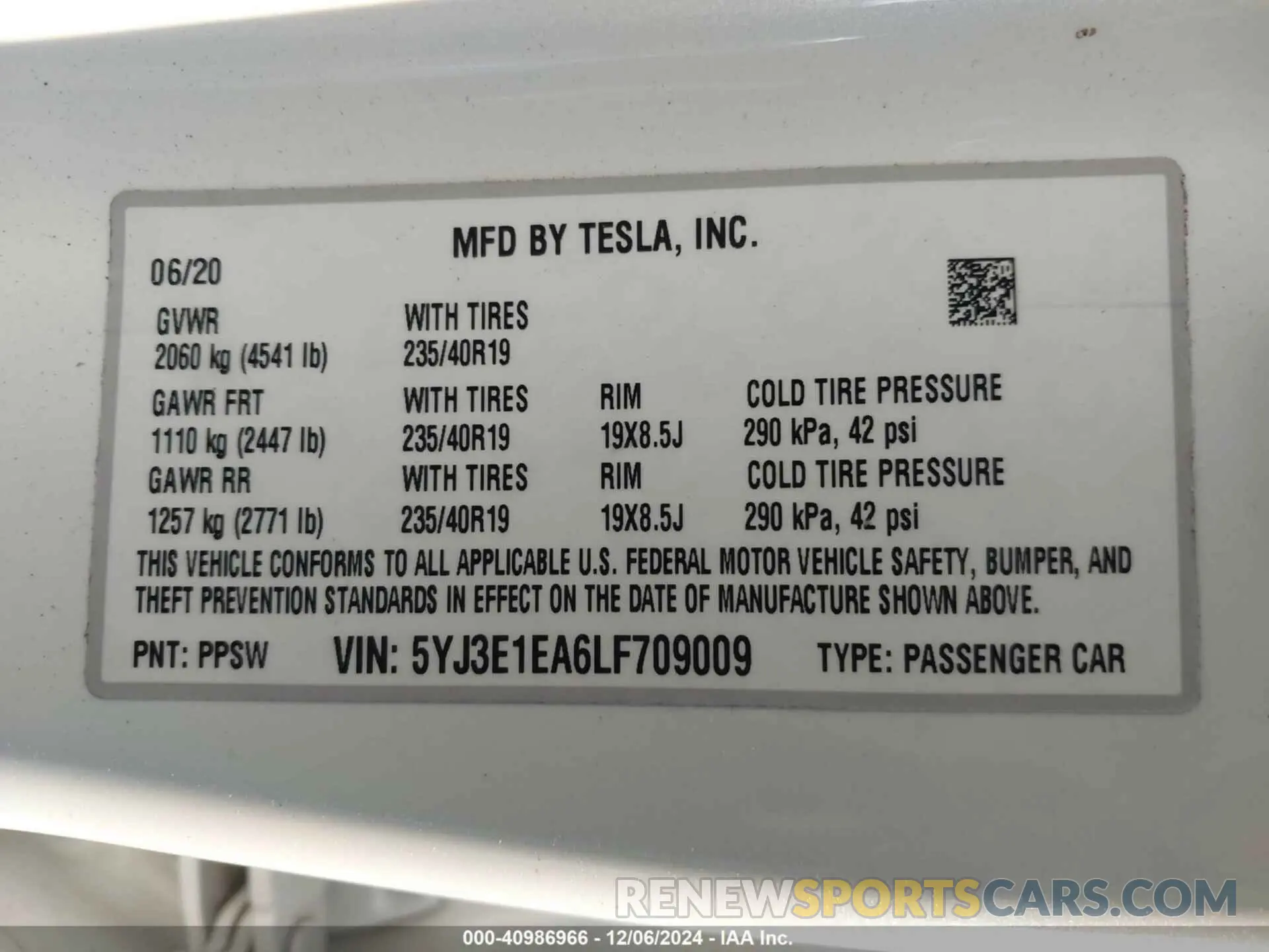 9 fotografías del automóvil dañado 5YJ3E1EA6LF709009 TESLA MODEL 3 2020
