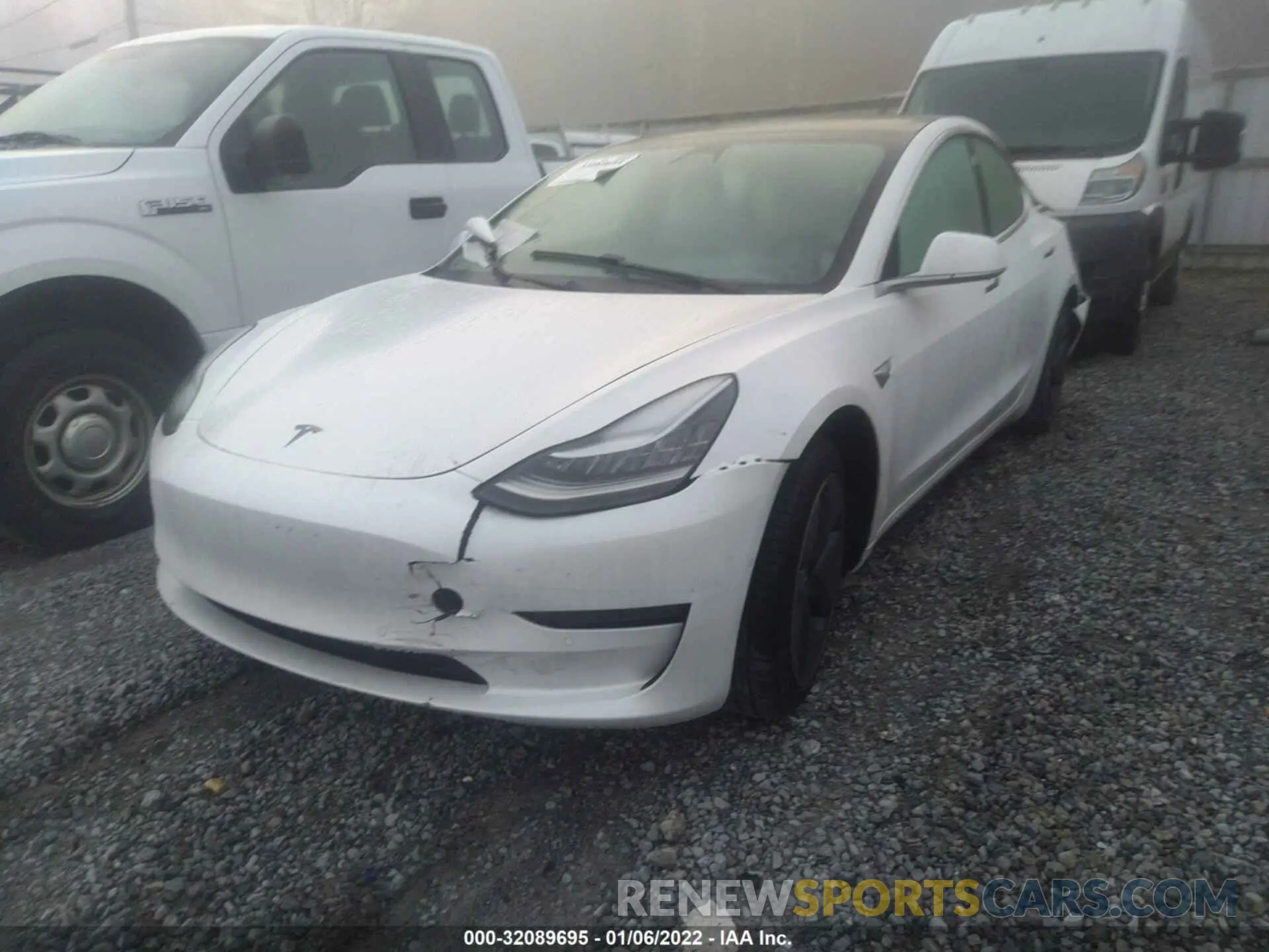 2 fotografías del automóvil dañado 5YJ3E1EA6LF738204 TESLA MODEL 3 2020