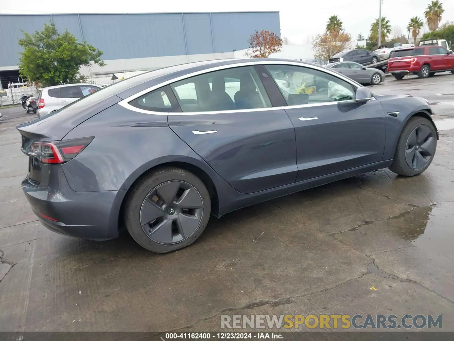 4 fotografías del automóvil dañado 5YJ3E1EA6LF743497 TESLA MODEL 3 2020