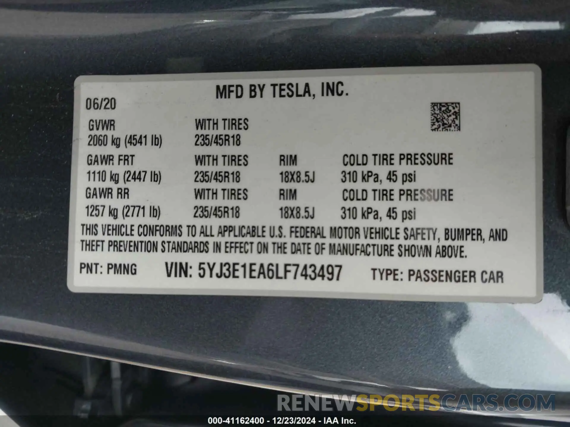 9 fotografías del automóvil dañado 5YJ3E1EA6LF743497 TESLA MODEL 3 2020