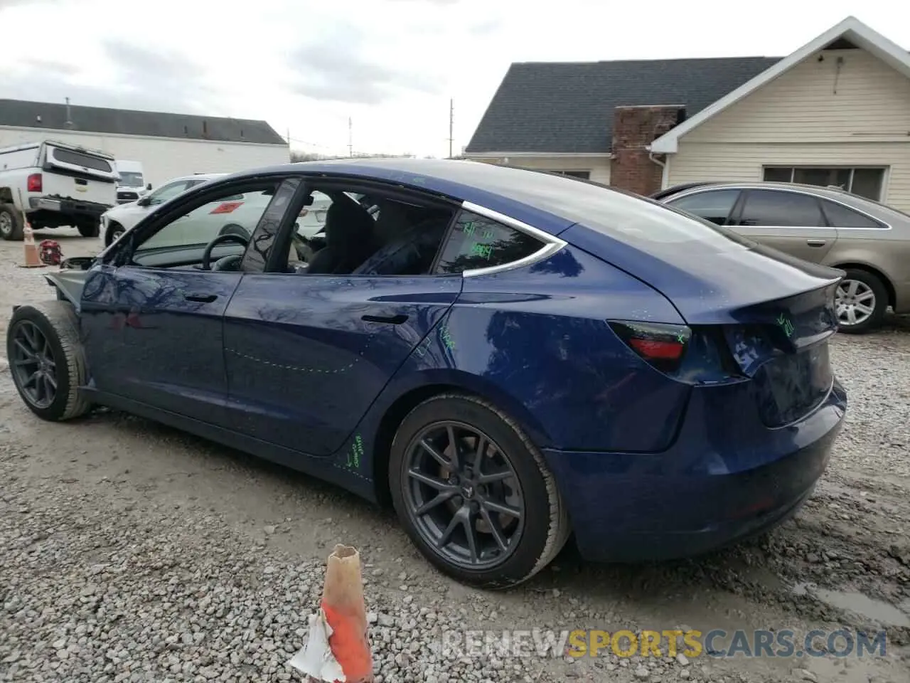 2 fotografías del automóvil dañado 5YJ3E1EA6LF785040 TESLA MODEL 3 2020