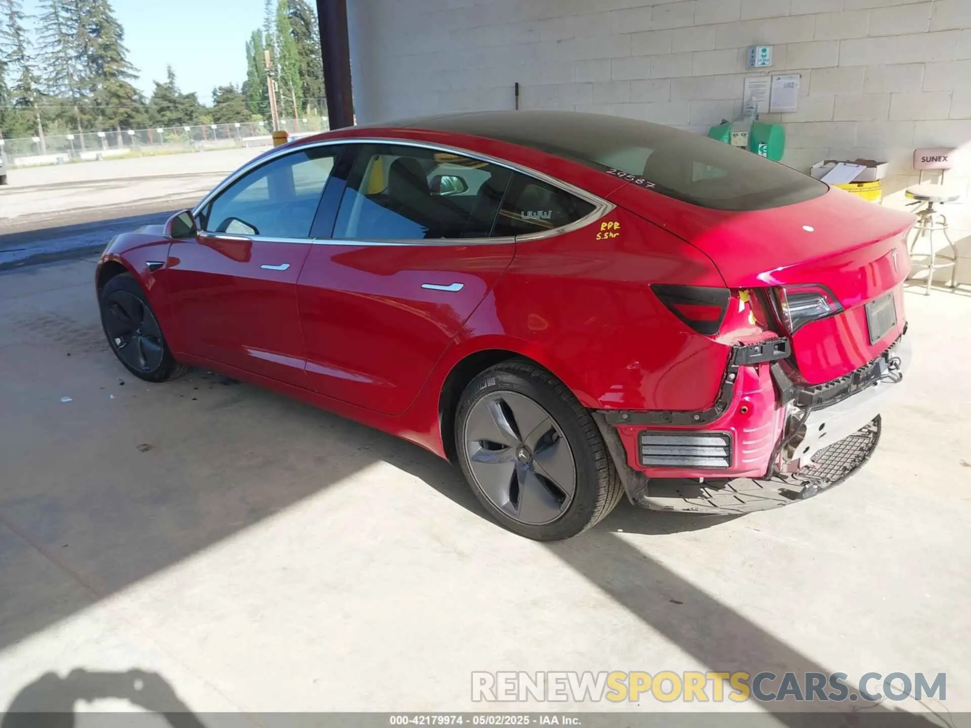 3 fotografías del automóvil dañado 5YJ3E1EA7LF611669 TESLA MODEL 3 2020