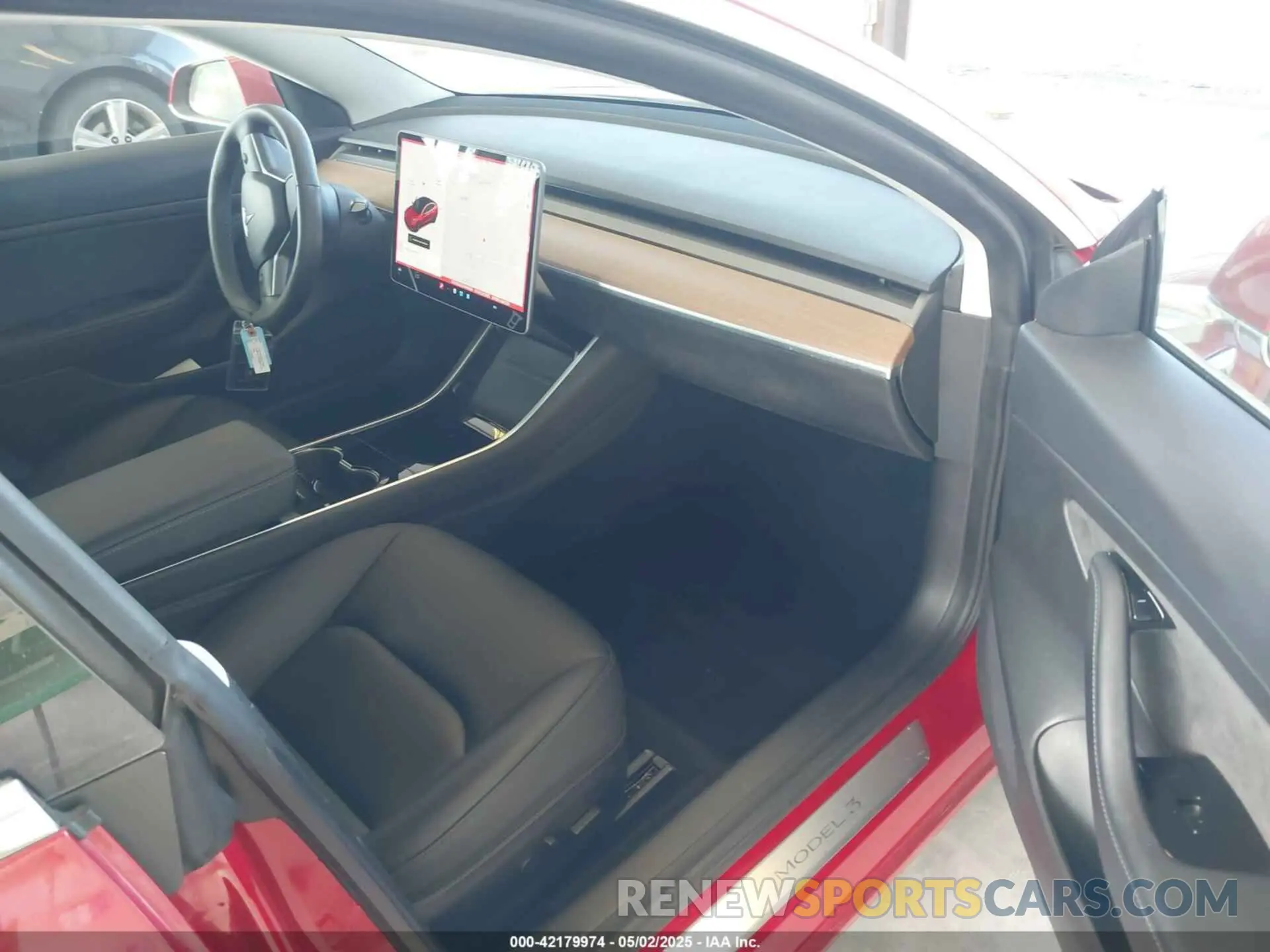 5 fotografías del automóvil dañado 5YJ3E1EA7LF611669 TESLA MODEL 3 2020