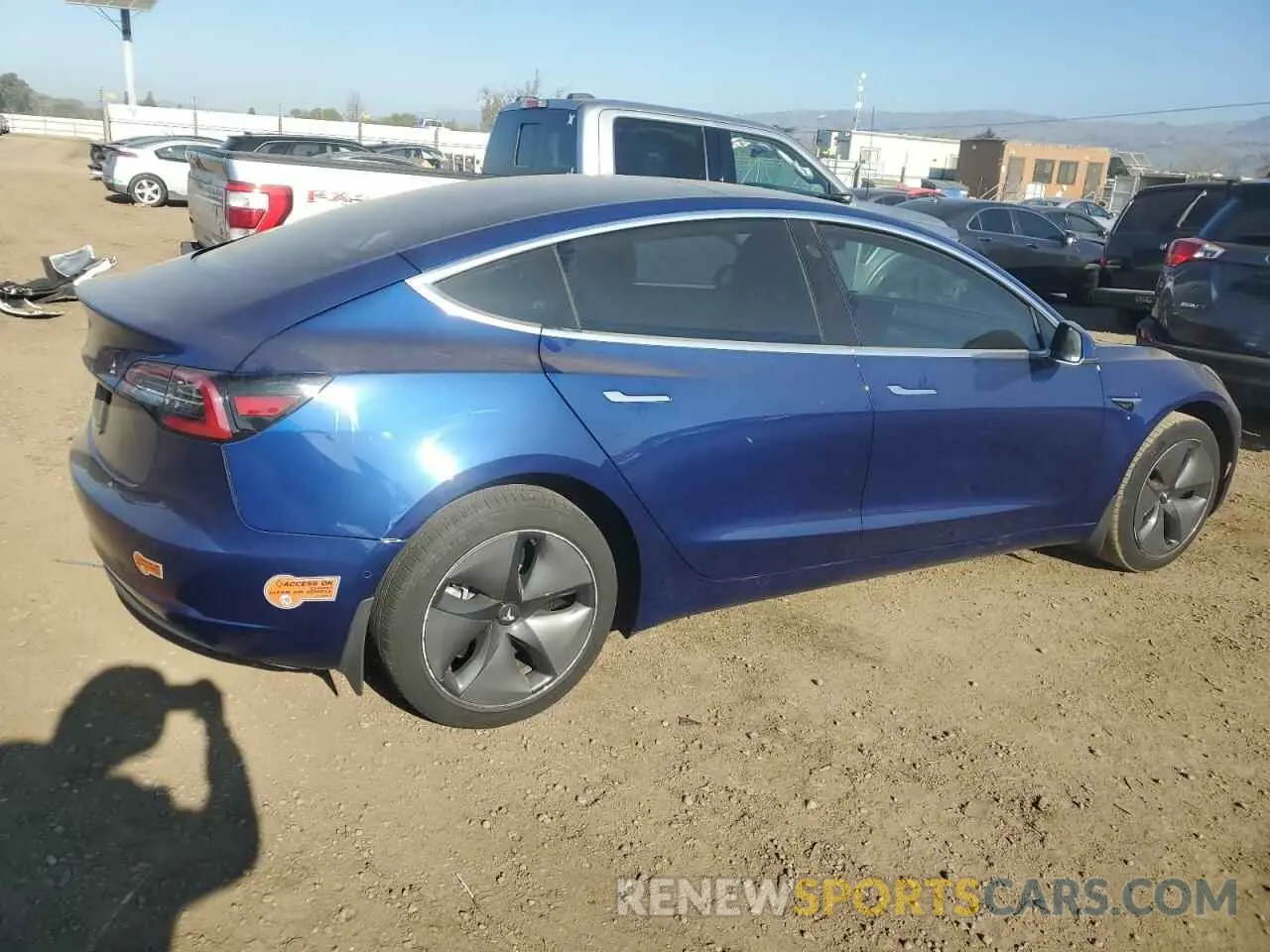 3 fotografías del automóvil dañado 5YJ3E1EA7LF630951 TESLA MODEL 3 2020