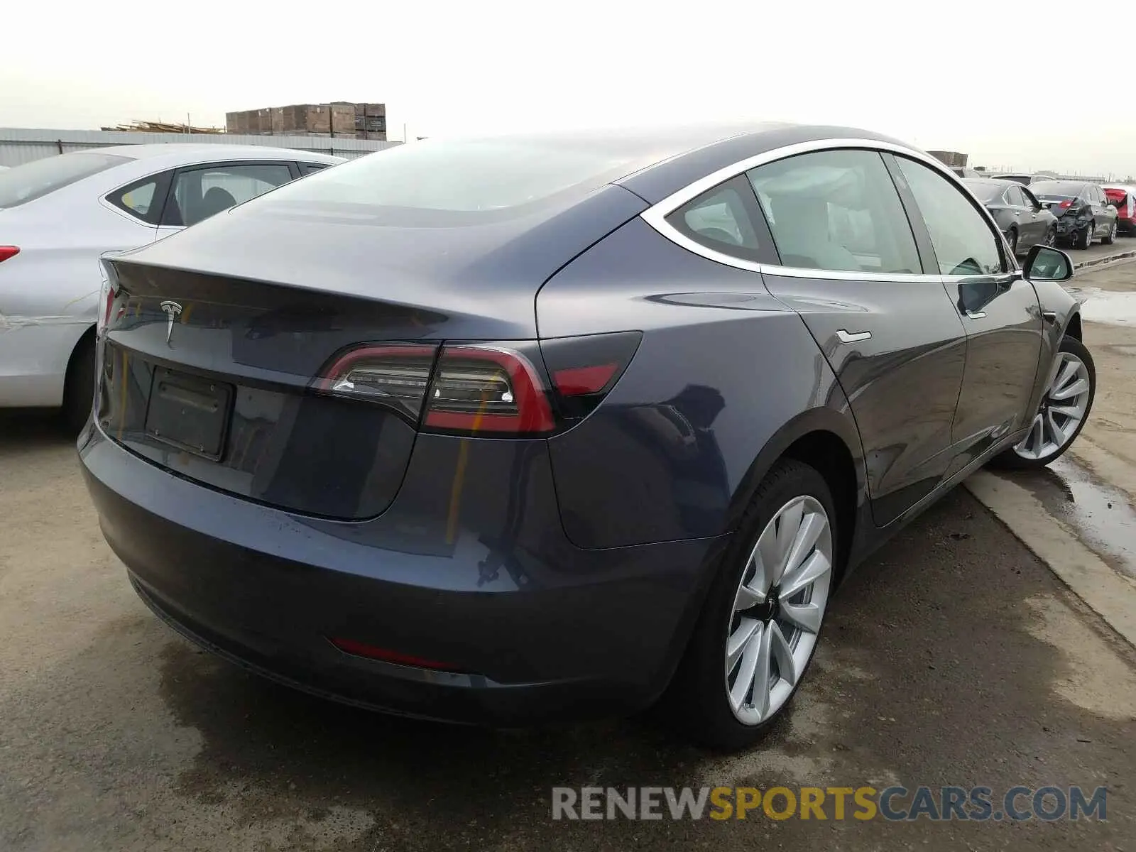 4 fotografías del automóvil dañado 5YJ3E1EA7LF635020 TESLA MODEL 3 2020