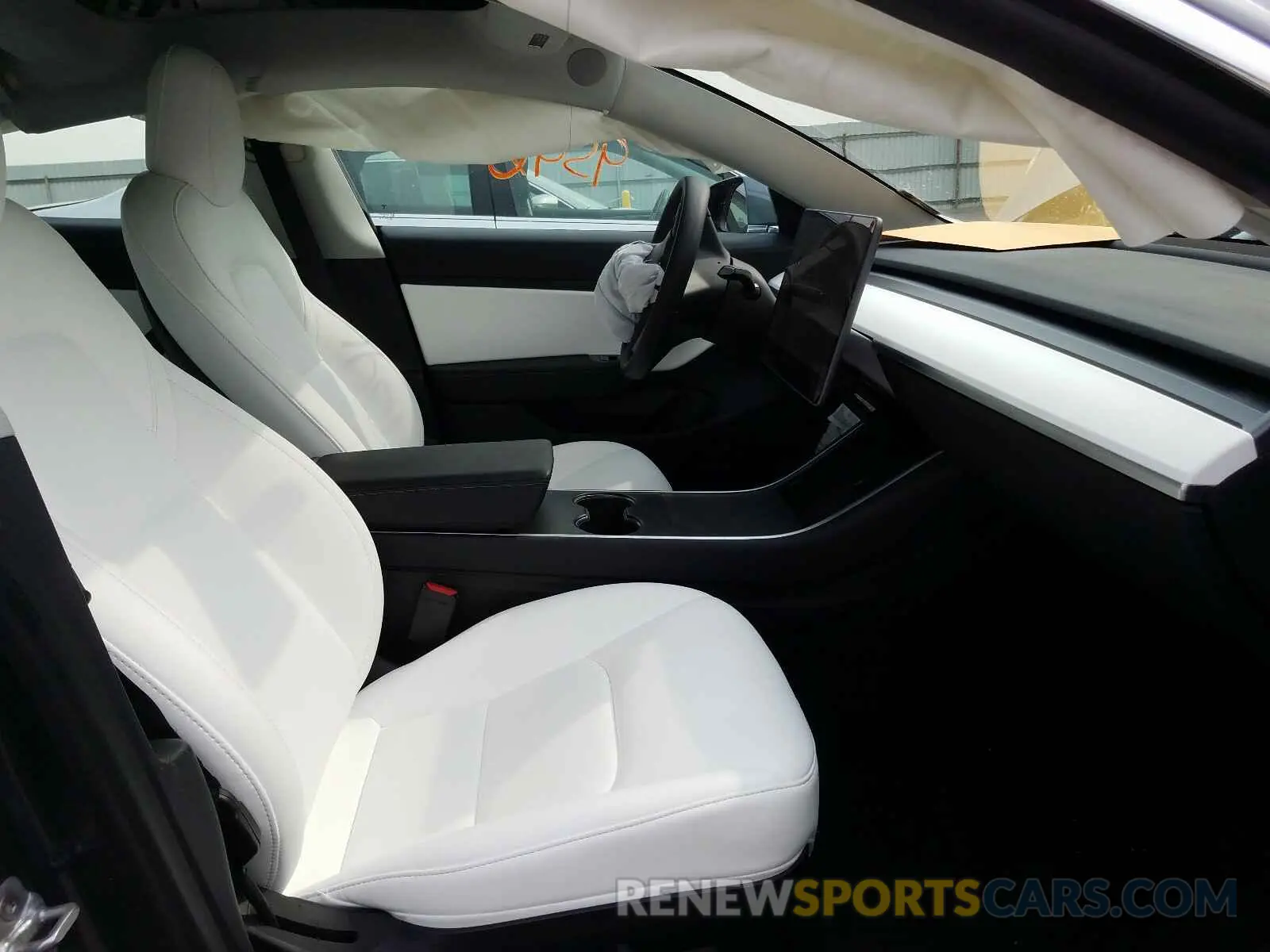 5 fotografías del automóvil dañado 5YJ3E1EA7LF635020 TESLA MODEL 3 2020
