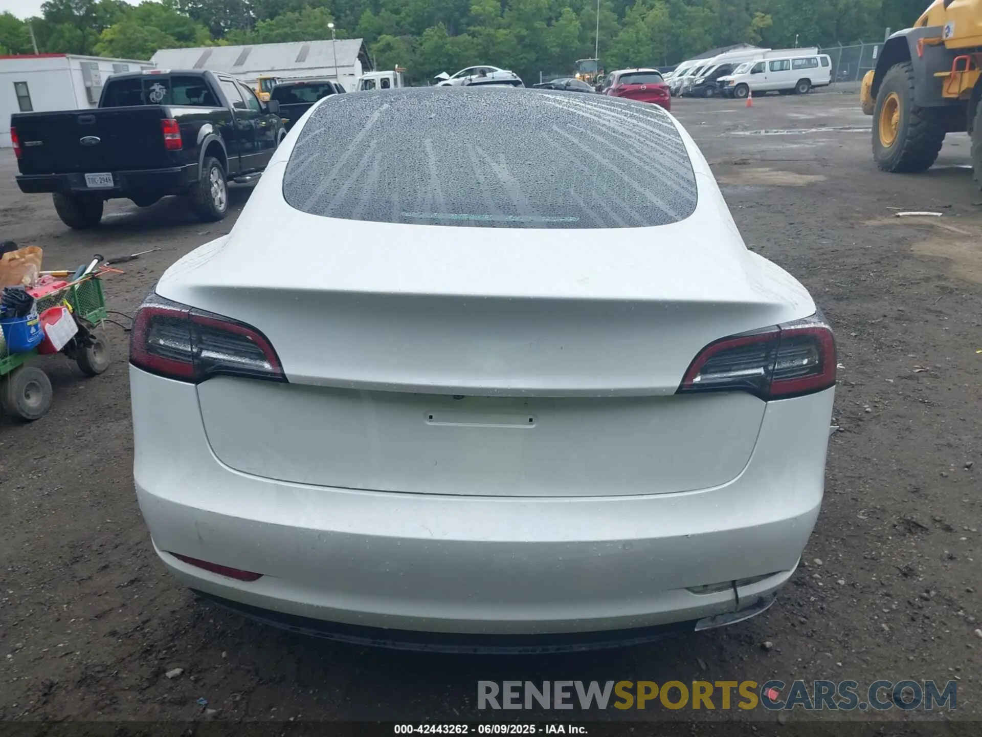 15 fotografías del automóvil dañado 5YJ3E1EA7LF645286 TESLA MODEL 3 2020