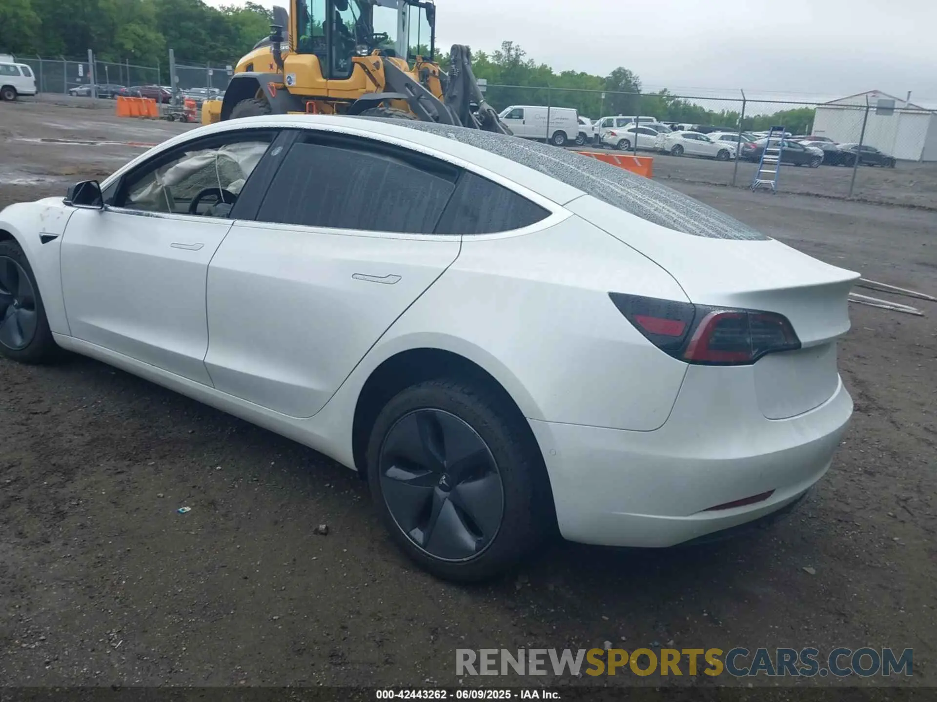 3 fotografías del automóvil dañado 5YJ3E1EA7LF645286 TESLA MODEL 3 2020