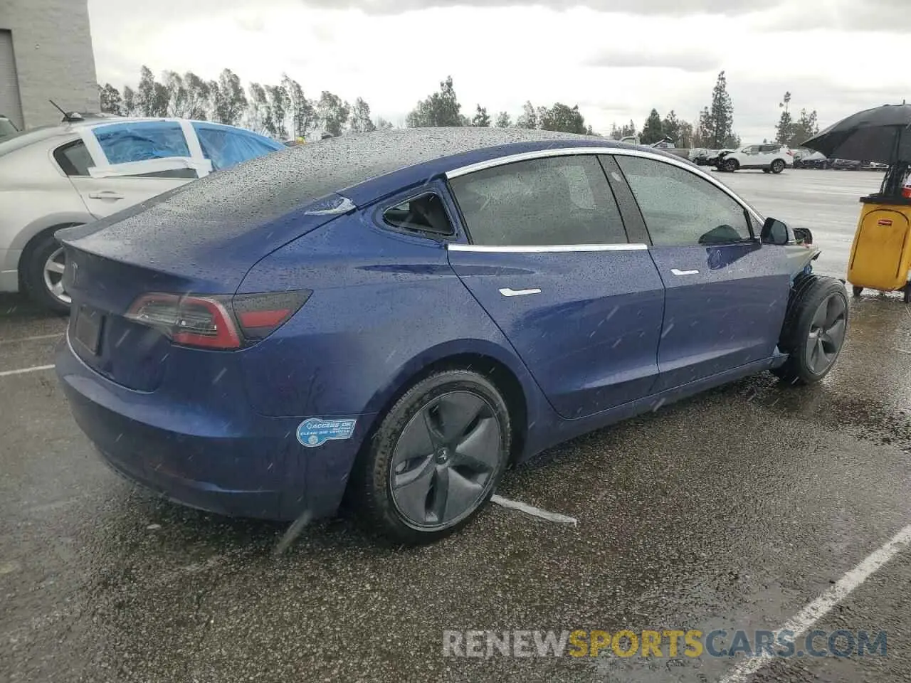 3 fotografías del automóvil dañado 5YJ3E1EA7LF705759 TESLA MODEL 3 2020