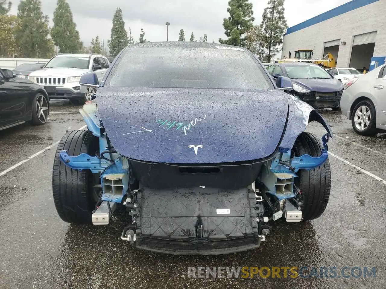 5 fotografías del automóvil dañado 5YJ3E1EA7LF705759 TESLA MODEL 3 2020