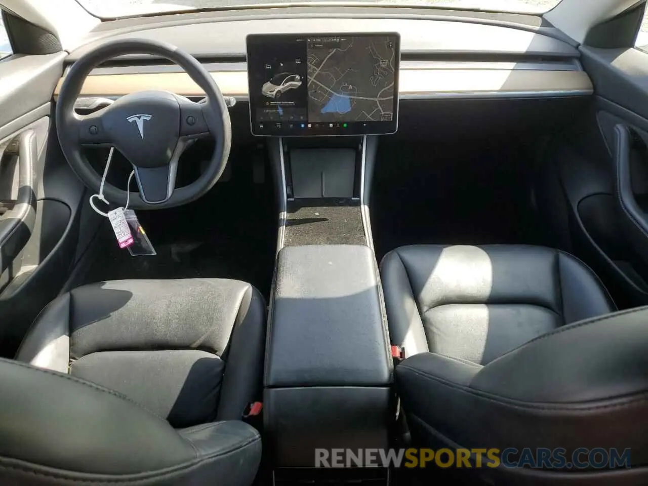 8 fotografías del automóvil dañado 5YJ3E1EA7LF799612 TESLA MODEL 3 2020