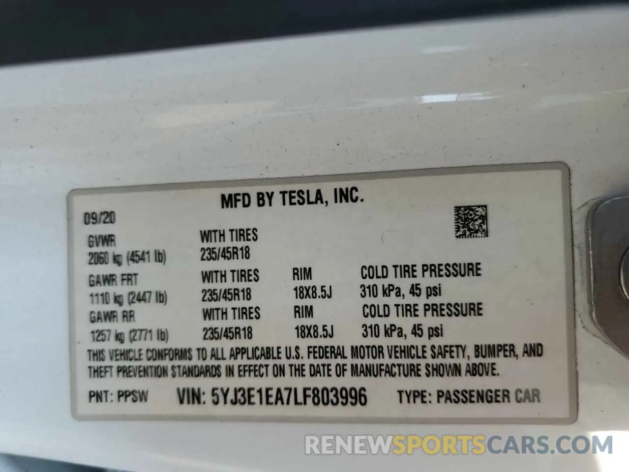 13 fotografías del automóvil dañado 5YJ3E1EA7LF803996 TESLA MODEL 3 2020