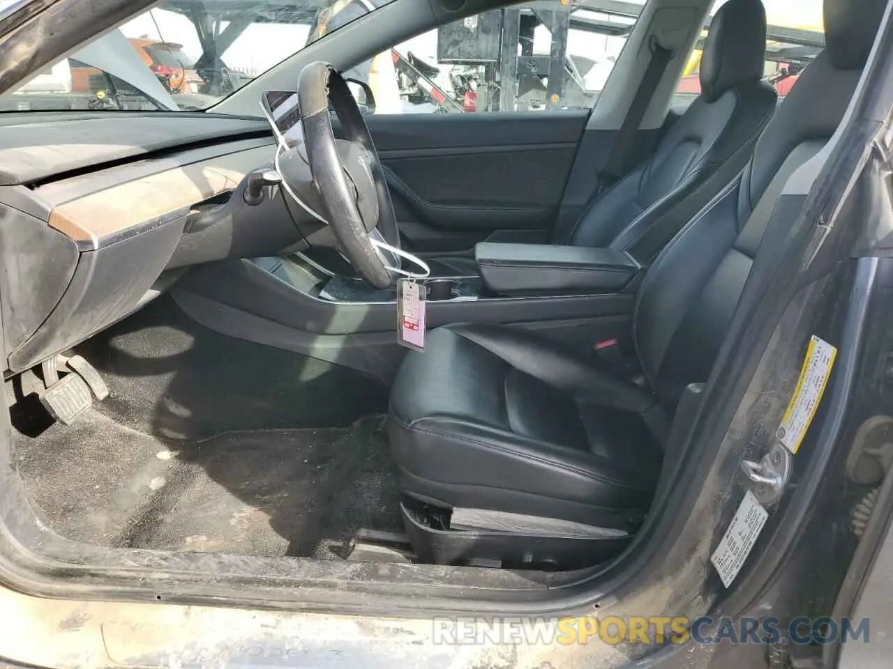 7 fotografías del automóvil dañado 5YJ3E1EA8LF611566 TESLA MODEL 3 2020