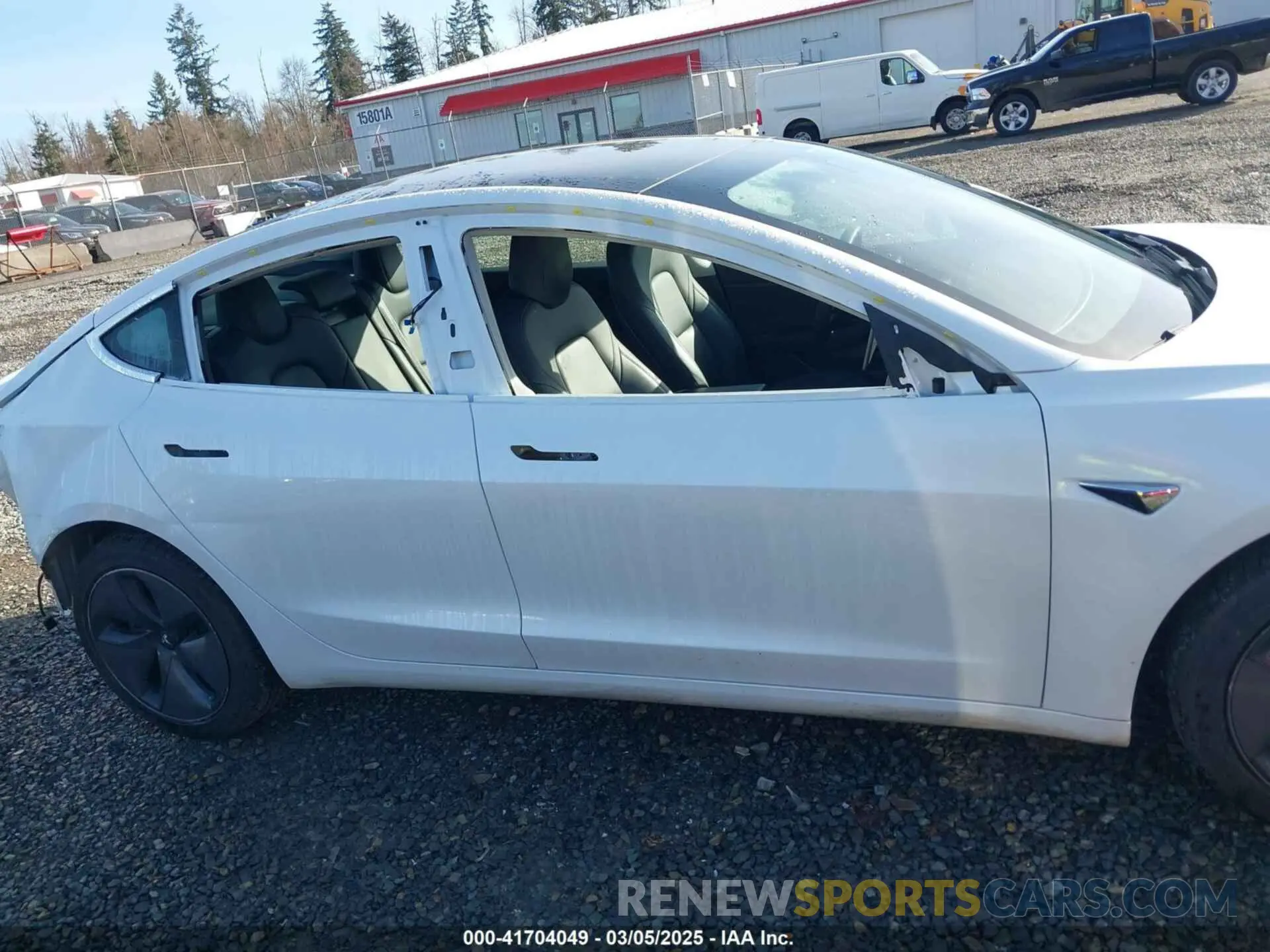 14 fotografías del automóvil dañado 5YJ3E1EA8LF612586 TESLA MODEL 3 2020