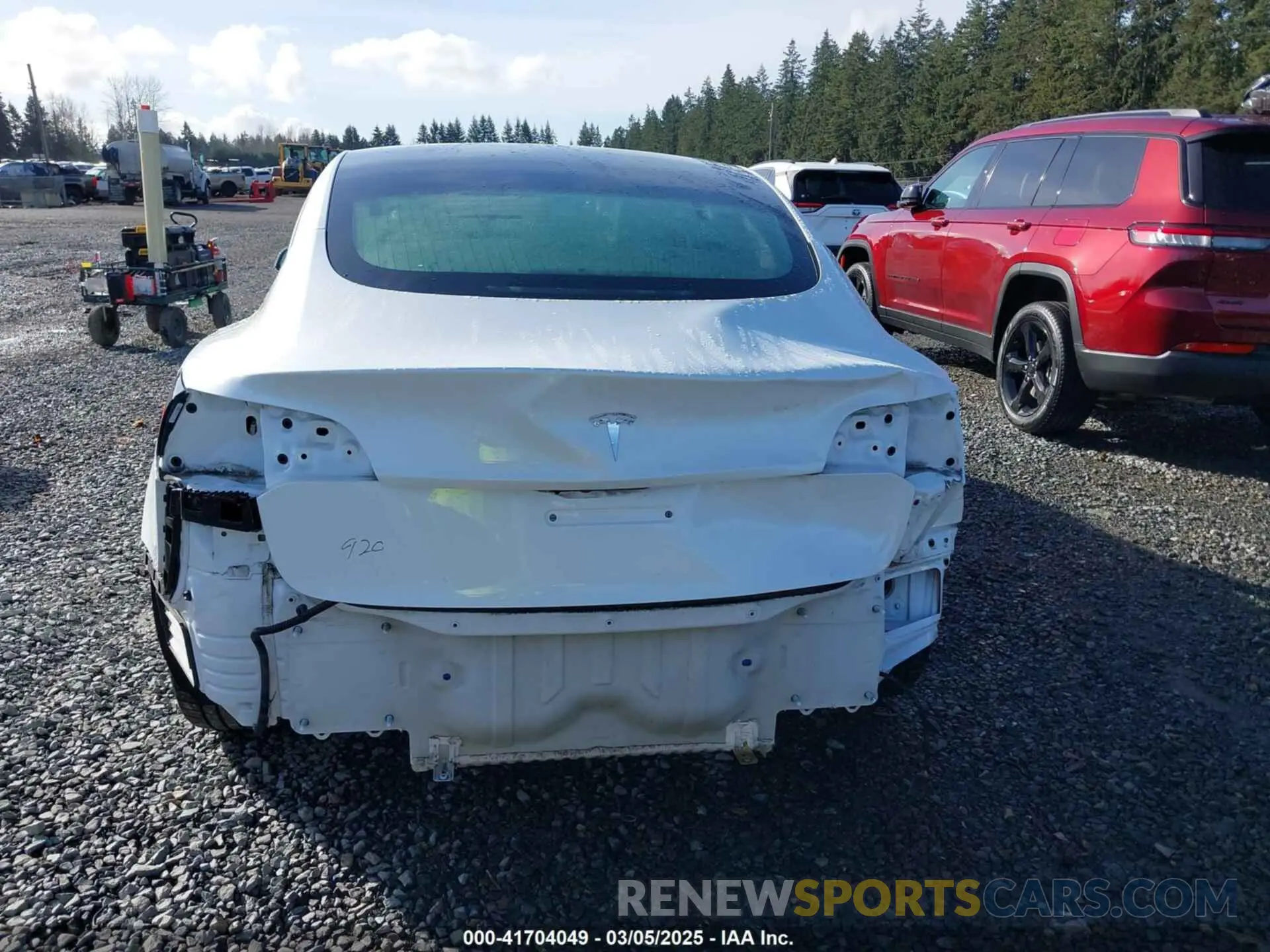 17 fotografías del automóvil dañado 5YJ3E1EA8LF612586 TESLA MODEL 3 2020
