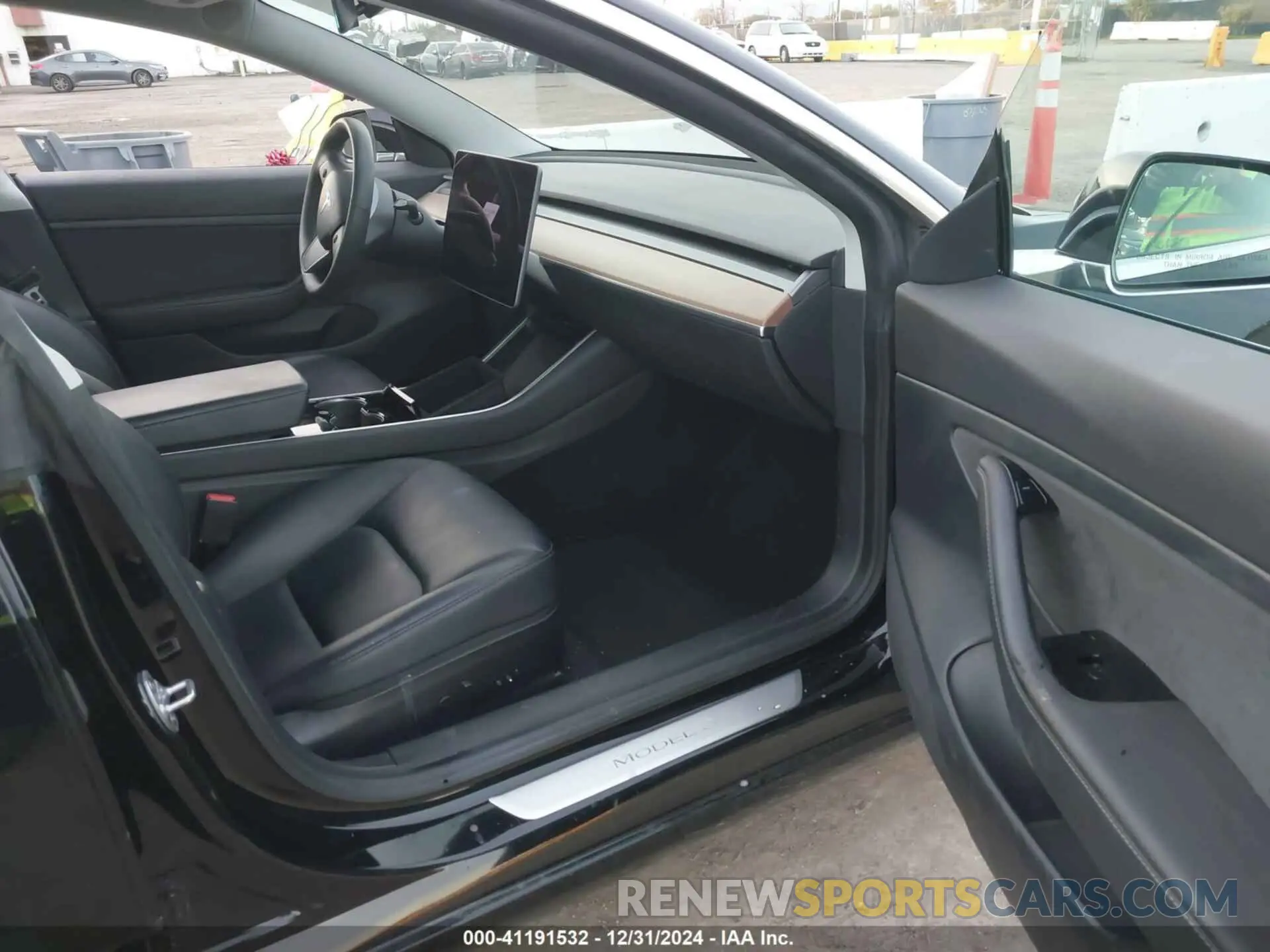 5 fotografías del automóvil dañado 5YJ3E1EA8LF630022 TESLA MODEL 3 2020