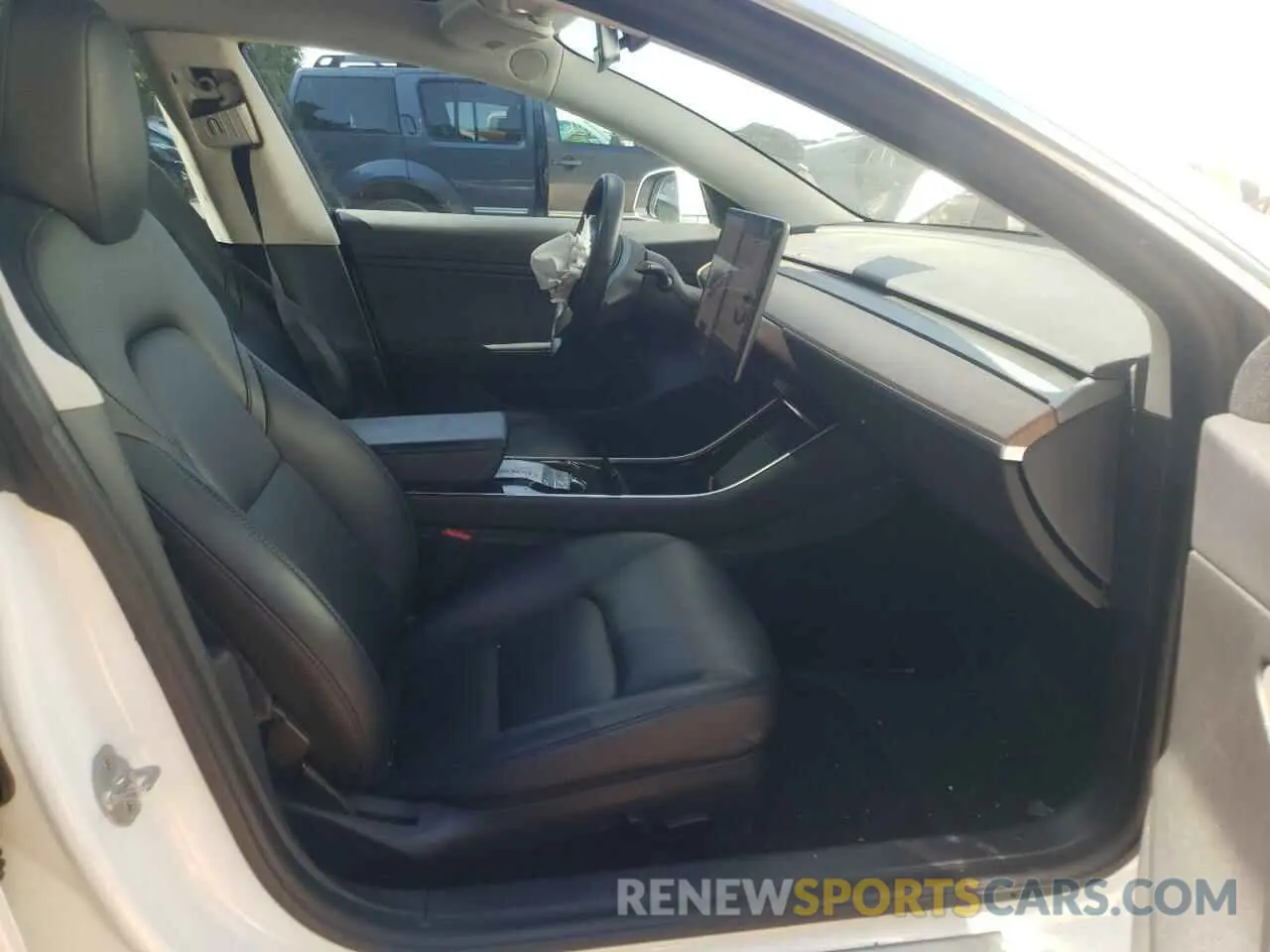 5 fotografías del automóvil dañado 5YJ3E1EA8LF659634 TESLA MODEL 3 2020