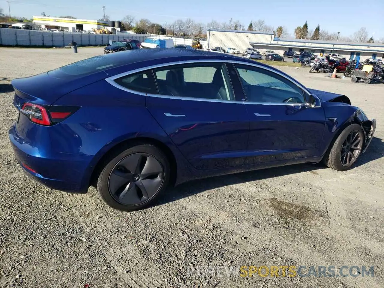 3 fotografías del automóvil dañado 5YJ3E1EA8LF705995 TESLA MODEL 3 2020