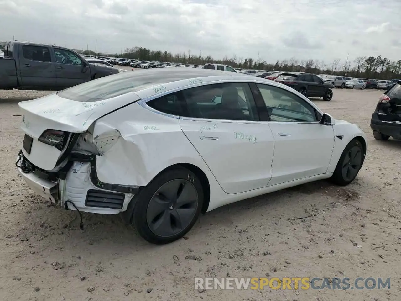 3 fotografías del automóvil dañado 5YJ3E1EA8LF800072 TESLA MODEL 3 2020