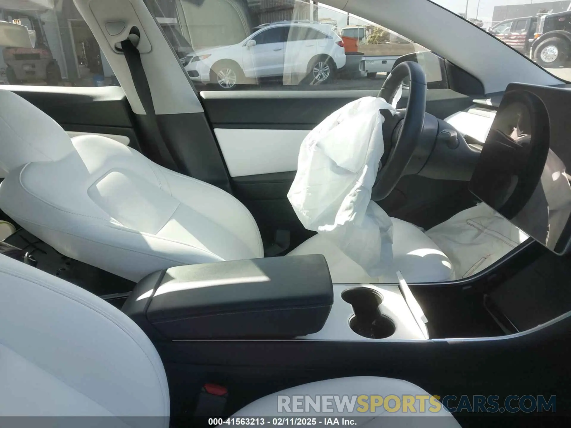 16 fotografías del automóvil dañado 5YJ3E1EA9LF599332 TESLA MODEL 3 2020