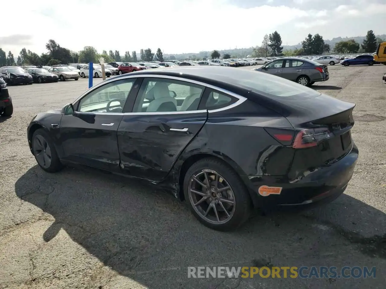 2 fotografías del automóvil dañado 5YJ3E1EA9LF606716 TESLA MODEL 3 2020