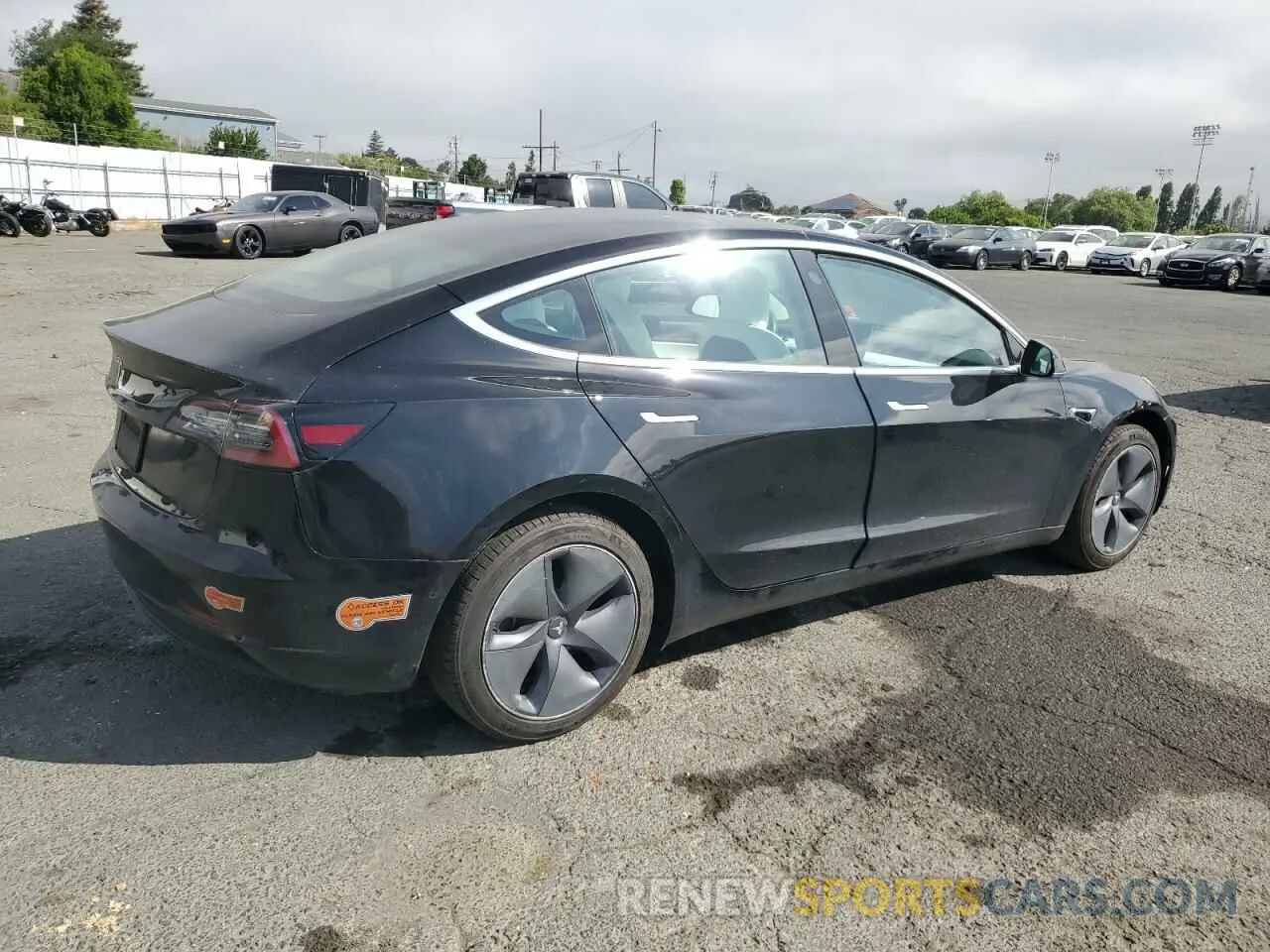 3 fotografías del automóvil dañado 5YJ3E1EA9LF606716 TESLA MODEL 3 2020