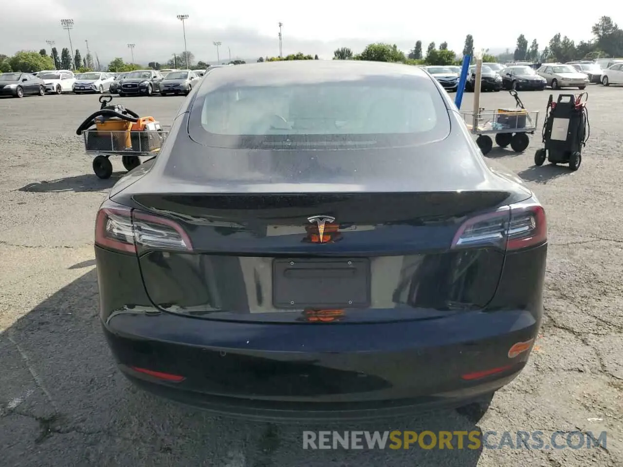 6 fotografías del automóvil dañado 5YJ3E1EA9LF606716 TESLA MODEL 3 2020
