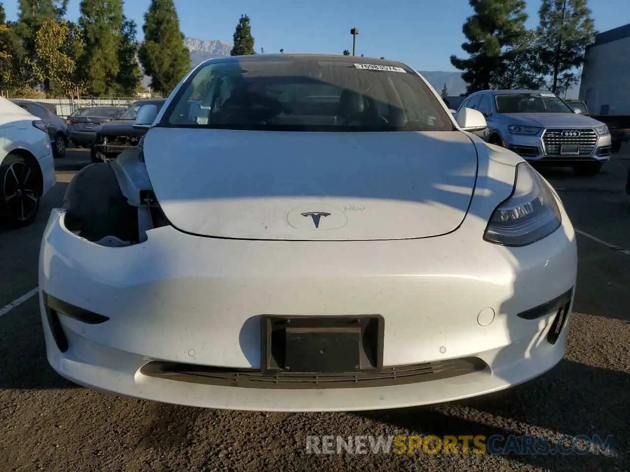5 fotografías del automóvil dañado 5YJ3E1EA9LF633236 TESLA MODEL 3 2020