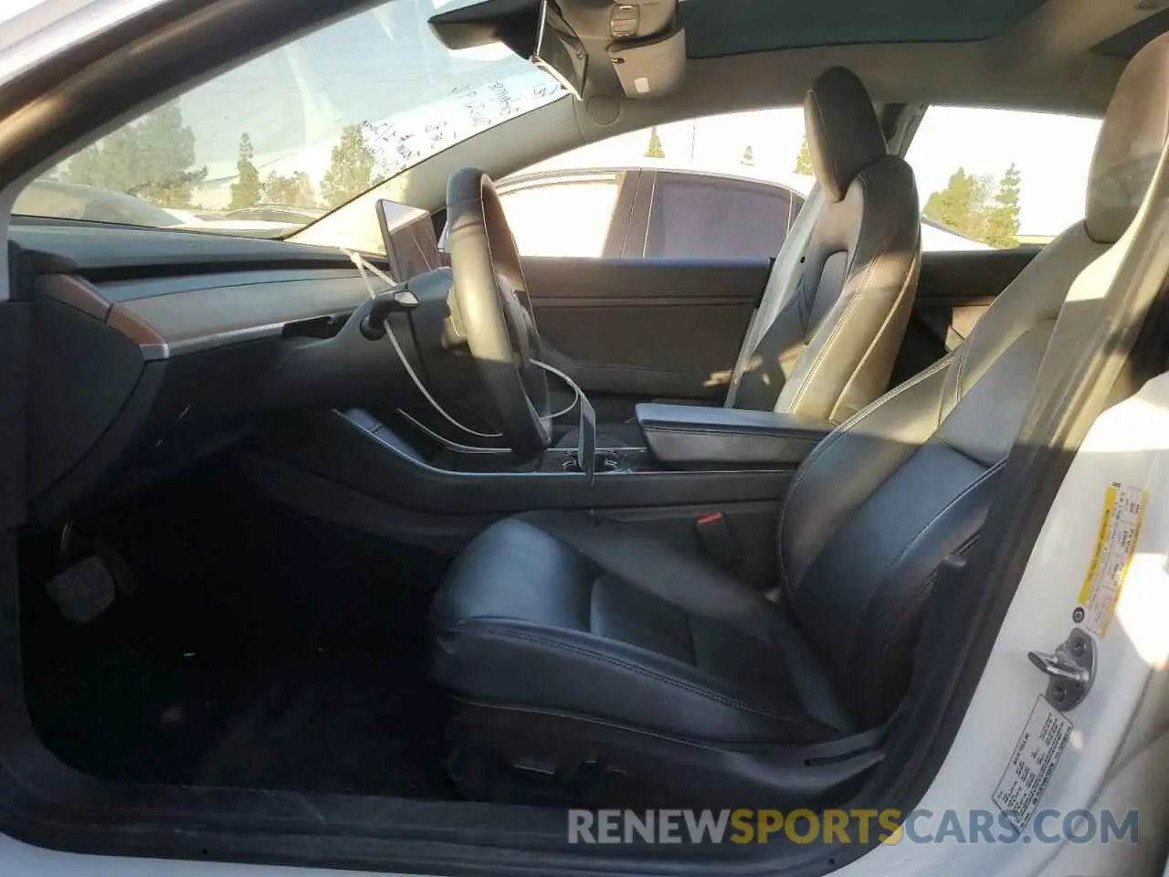 7 fotografías del automóvil dañado 5YJ3E1EA9LF633236 TESLA MODEL 3 2020
