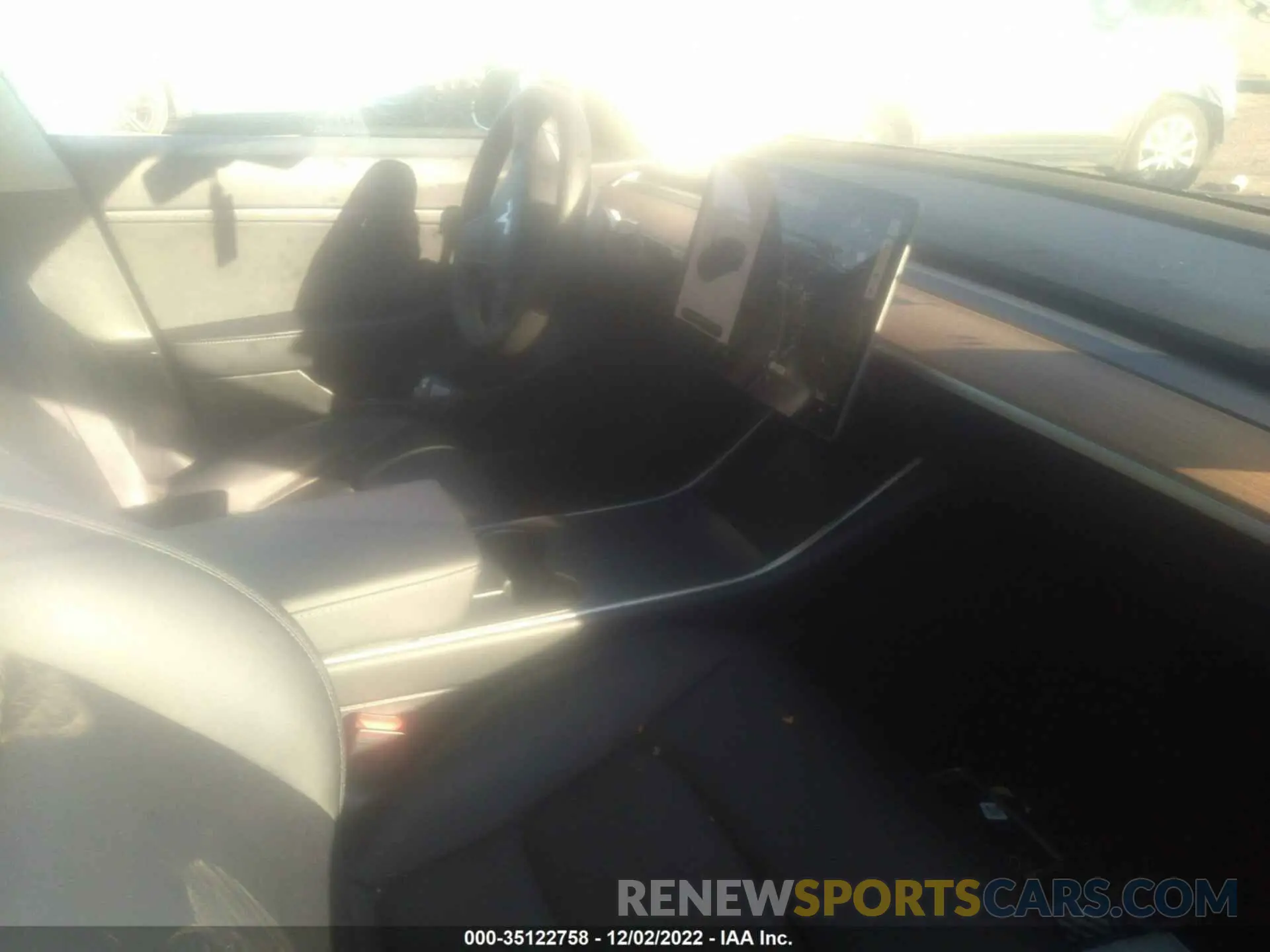 5 fotografías del automóvil dañado 5YJ3E1EA9LF657648 TESLA MODEL 3 2020