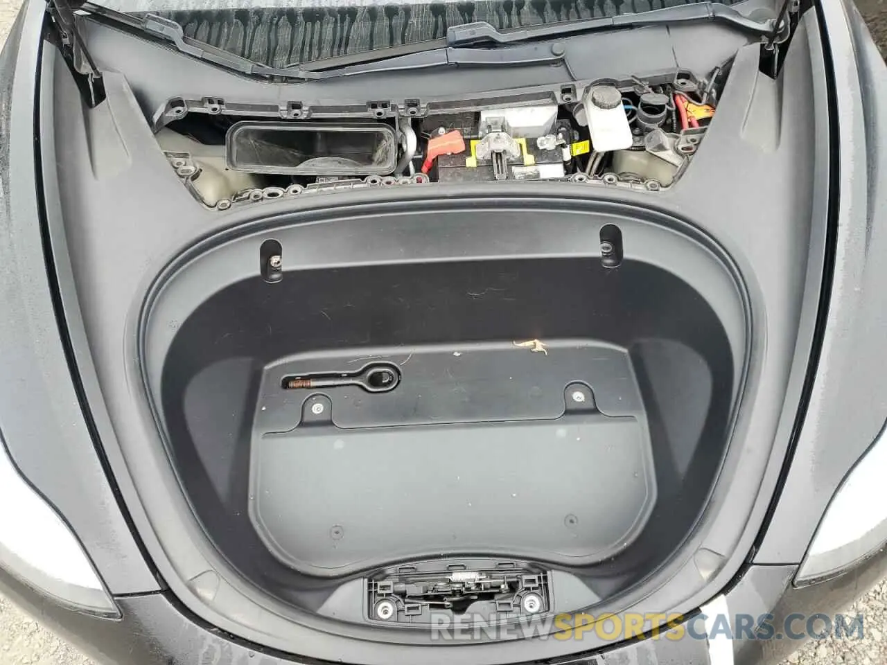 11 fotografías del automóvil dañado 5YJ3E1EA9LF704466 TESLA MODEL 3 2020