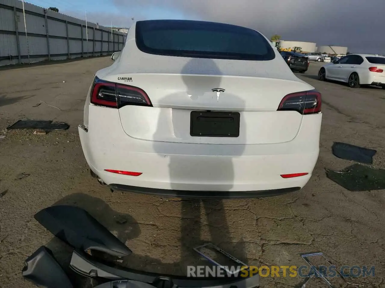 6 fotografías del automóvil dañado 5YJ3E1EA9LF706573 TESLA MODEL 3 2020
