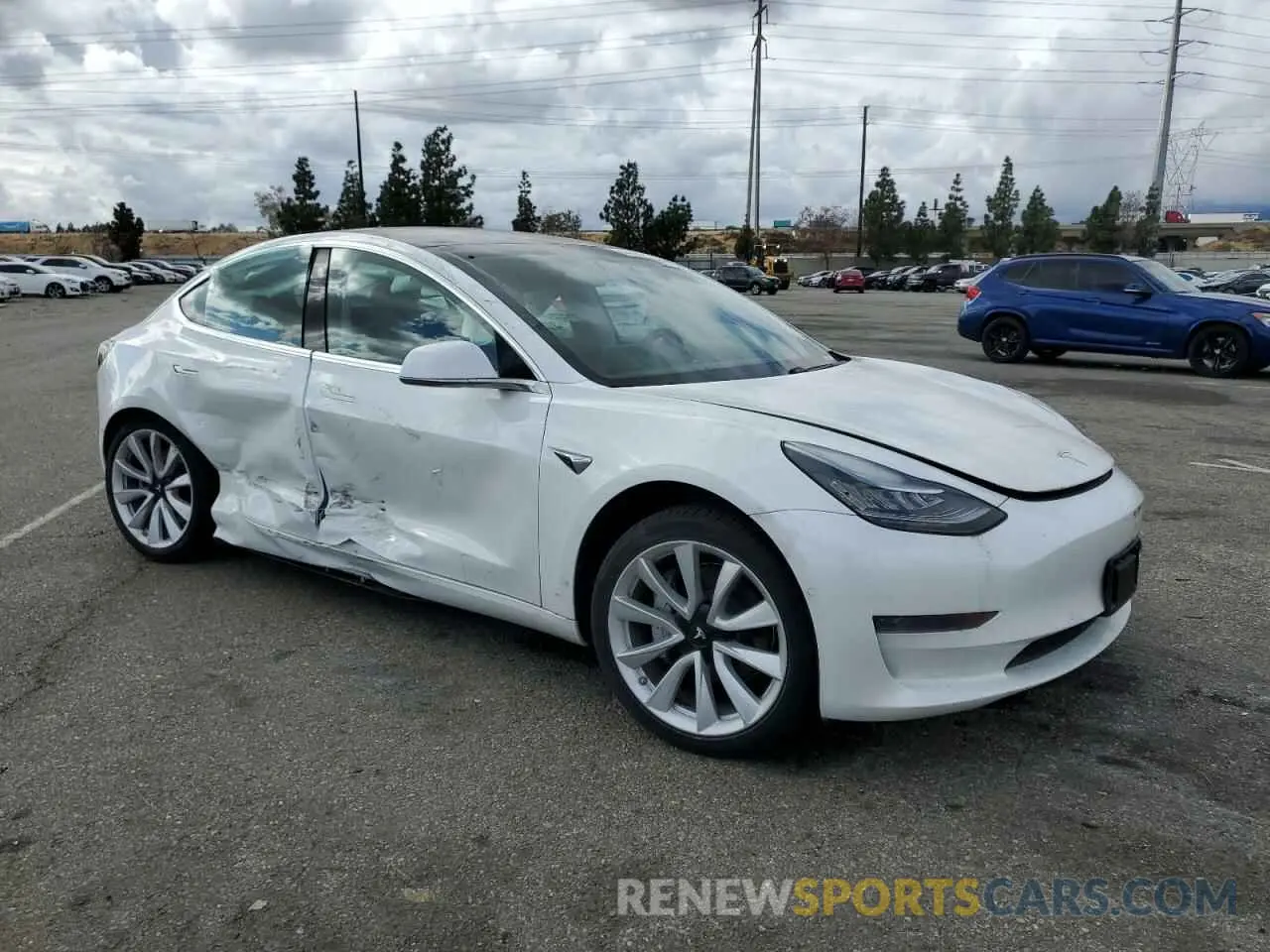 4 fotografías del automóvil dañado 5YJ3E1EA9LF709053 TESLA MODEL 3 2020