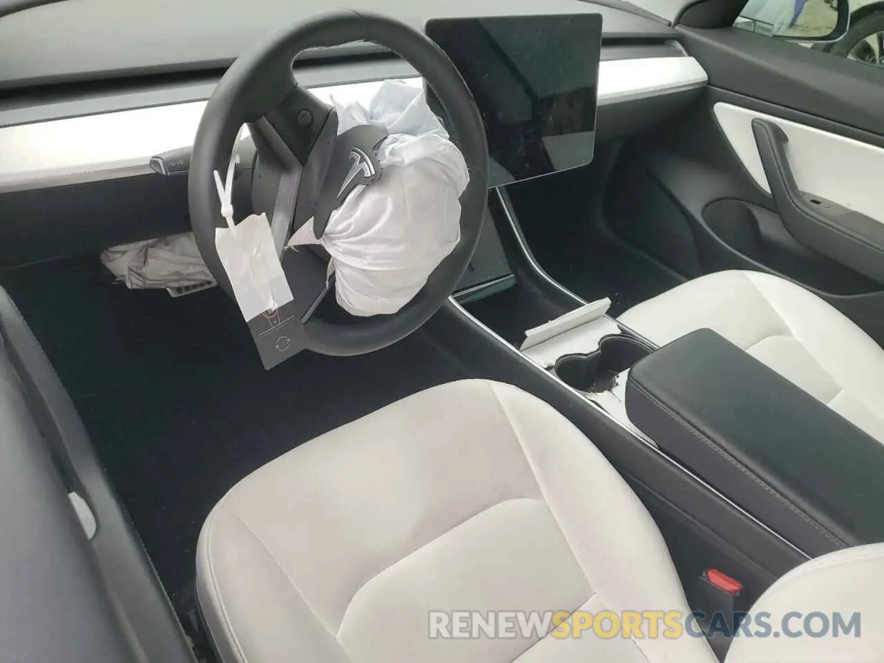 8 fotografías del automóvil dañado 5YJ3E1EA9LF709943 TESLA MODEL 3 2020