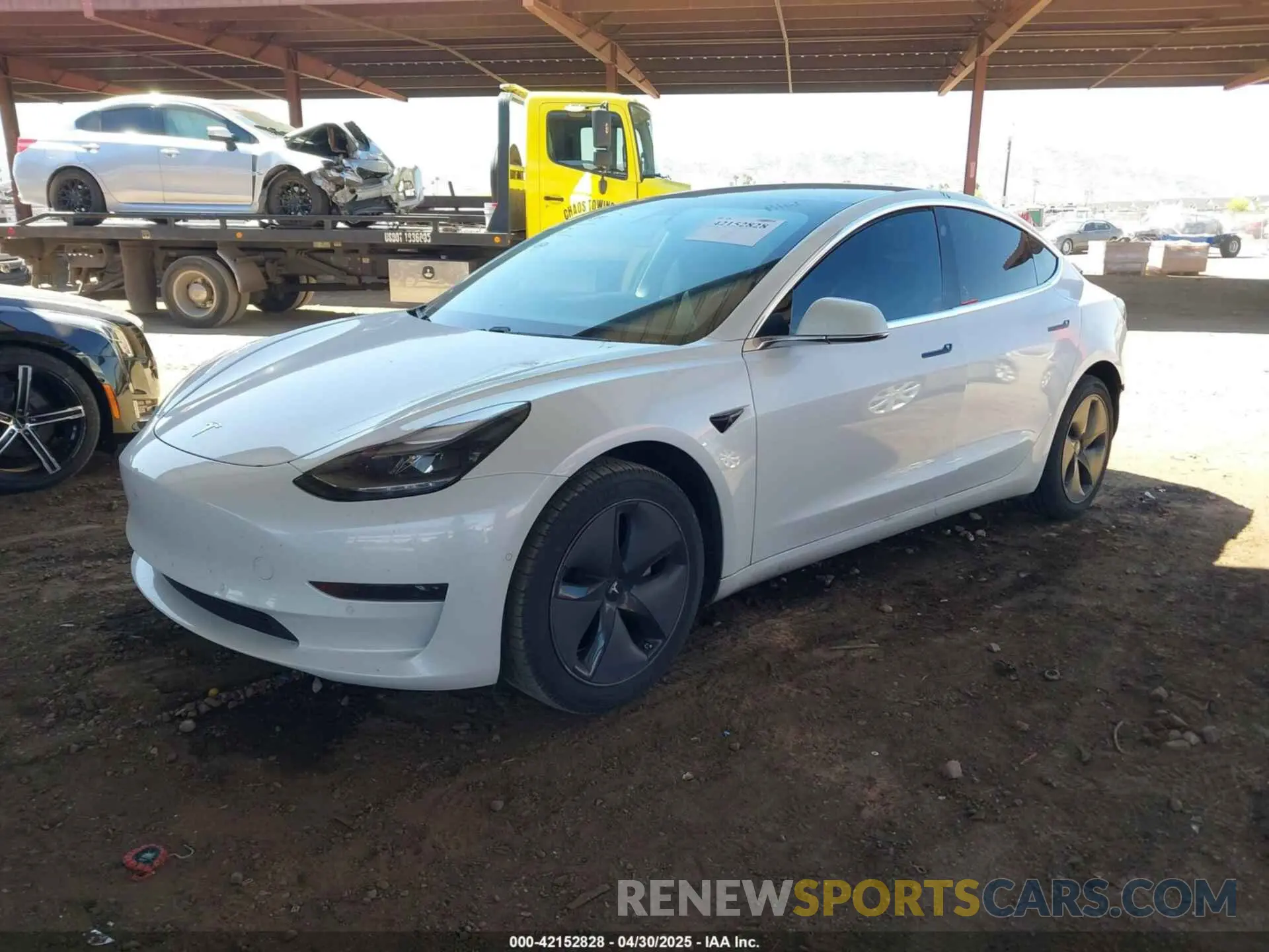 2 fotografías del automóvil dañado 5YJ3E1EAXLF598061 TESLA MODEL 3 2020