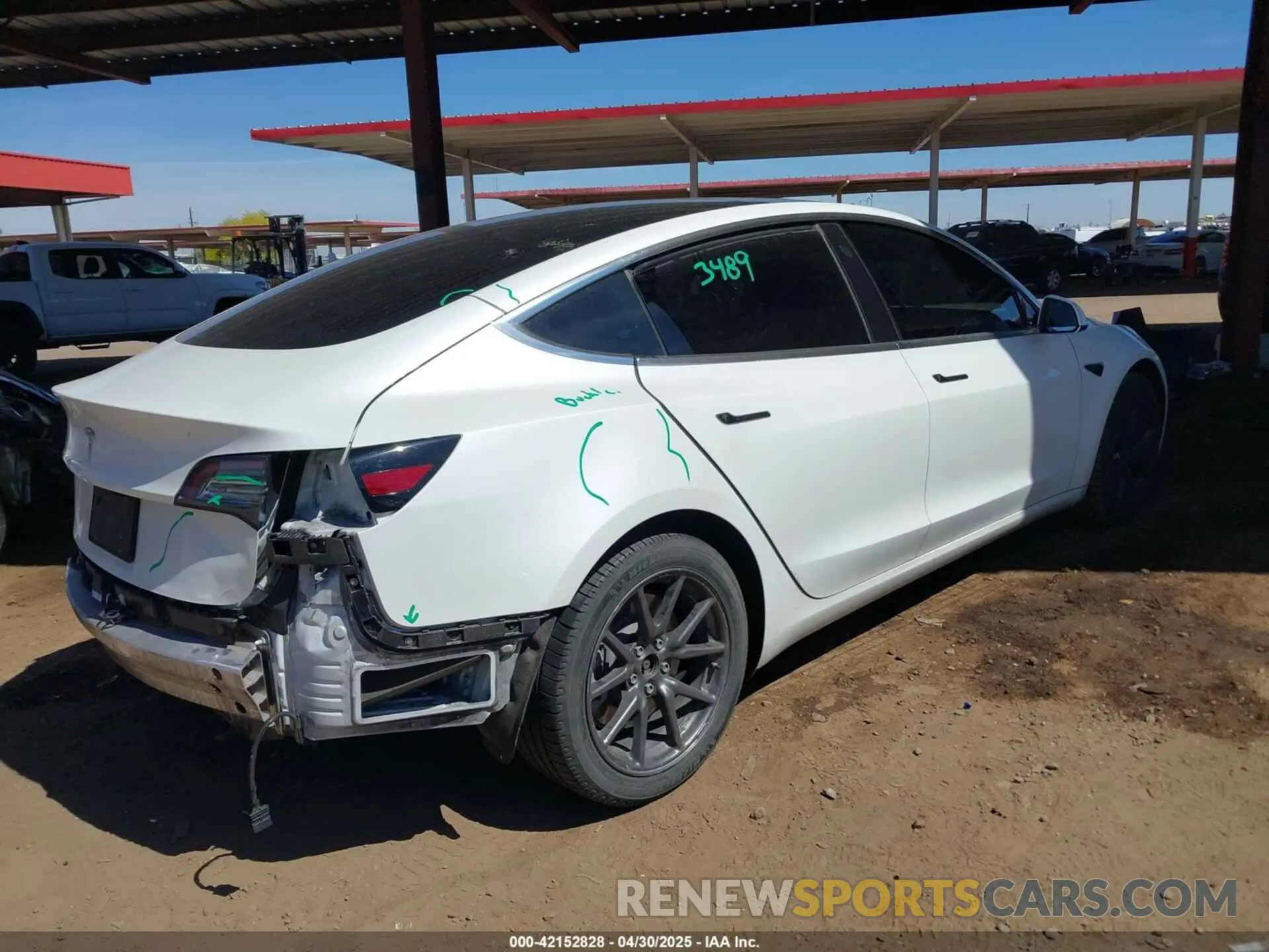 4 fotografías del automóvil dañado 5YJ3E1EAXLF598061 TESLA MODEL 3 2020