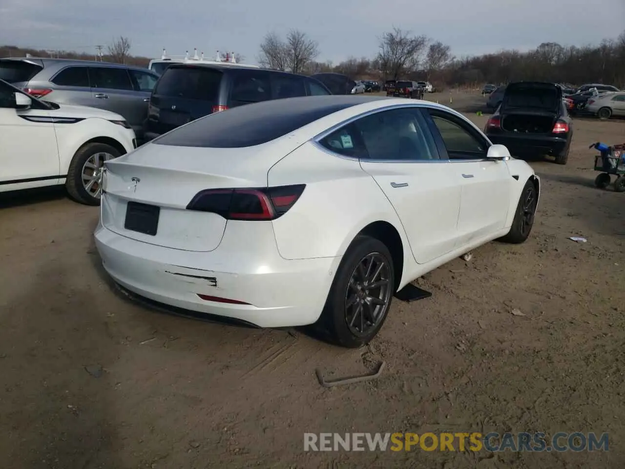 4 fotografías del automóvil dañado 5YJ3E1EAXLF599209 TESLA MODEL 3 2020
