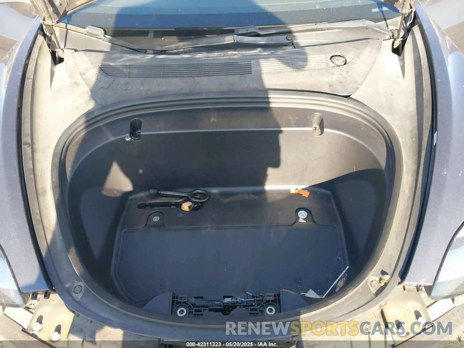 10 fotografías del automóvil dañado 5YJ3E1EAXLF630555 TESLA MODEL 3 2020