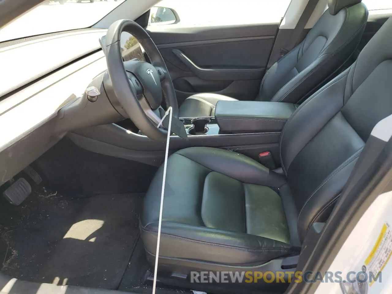7 fotografías del automóvil dañado 5YJ3E1EAXLF632743 TESLA MODEL 3 2020
