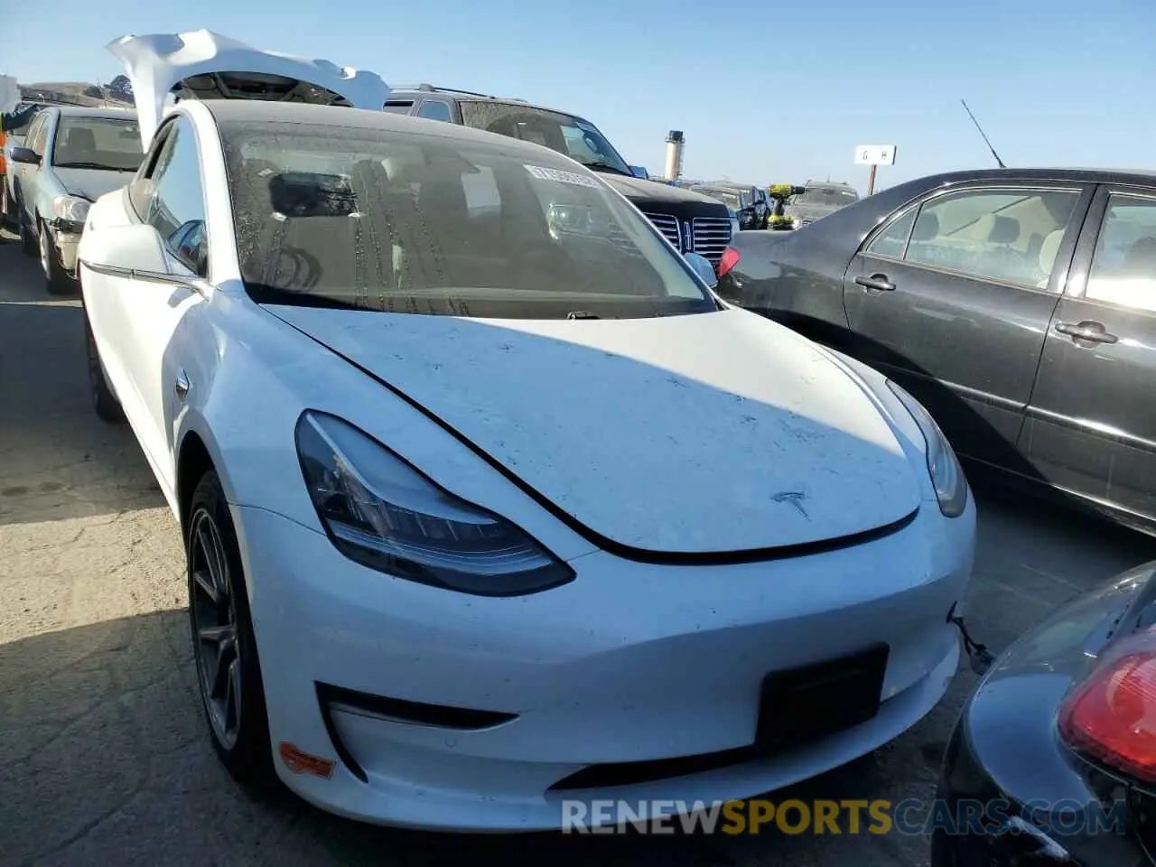 4 fotografías del automóvil dañado 5YJ3E1EAXLF632757 TESLA MODEL 3 2020