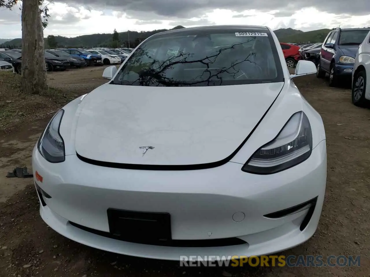 5 fotografías del automóvil dañado 5YJ3E1EAXLF645041 TESLA MODEL 3 2020