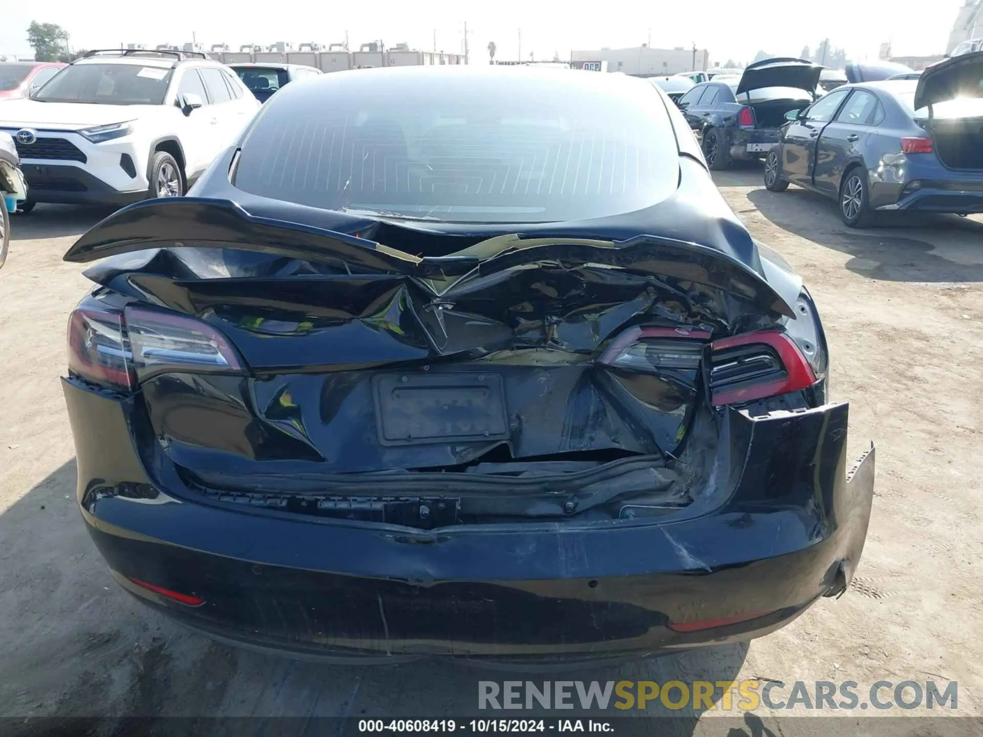15 fotografías del automóvil dañado 5YJ3E1EAXLF645511 TESLA MODEL 3 2020