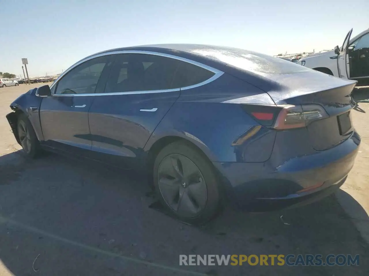 2 fotografías del automóvil dañado 5YJ3E1EAXLF658498 TESLA MODEL 3 2020