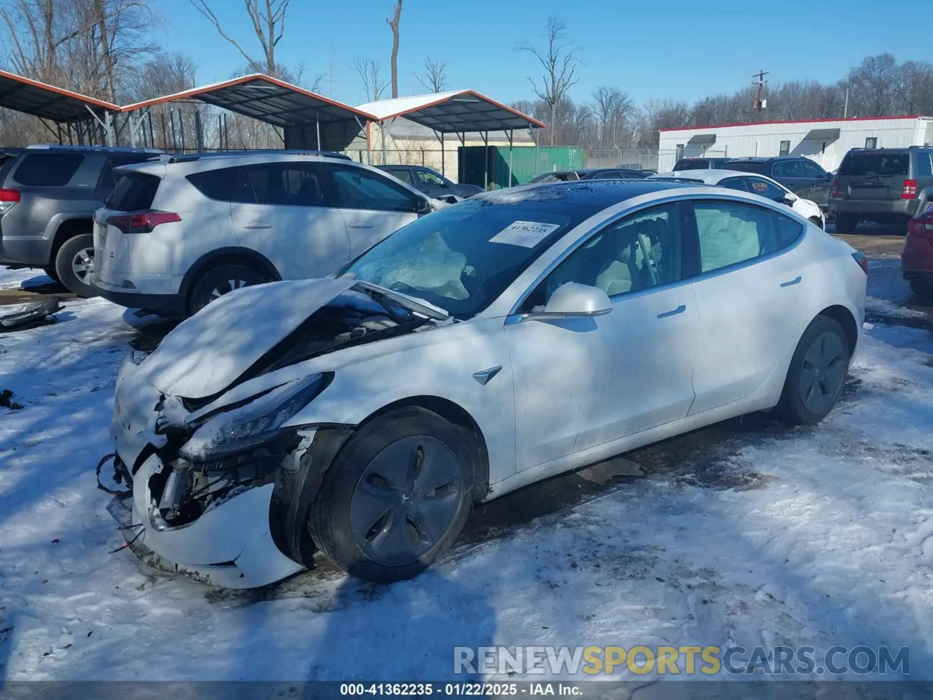 2 fotografías del automóvil dañado 5YJ3E1EAXLF709949 TESLA MODEL 3 2020