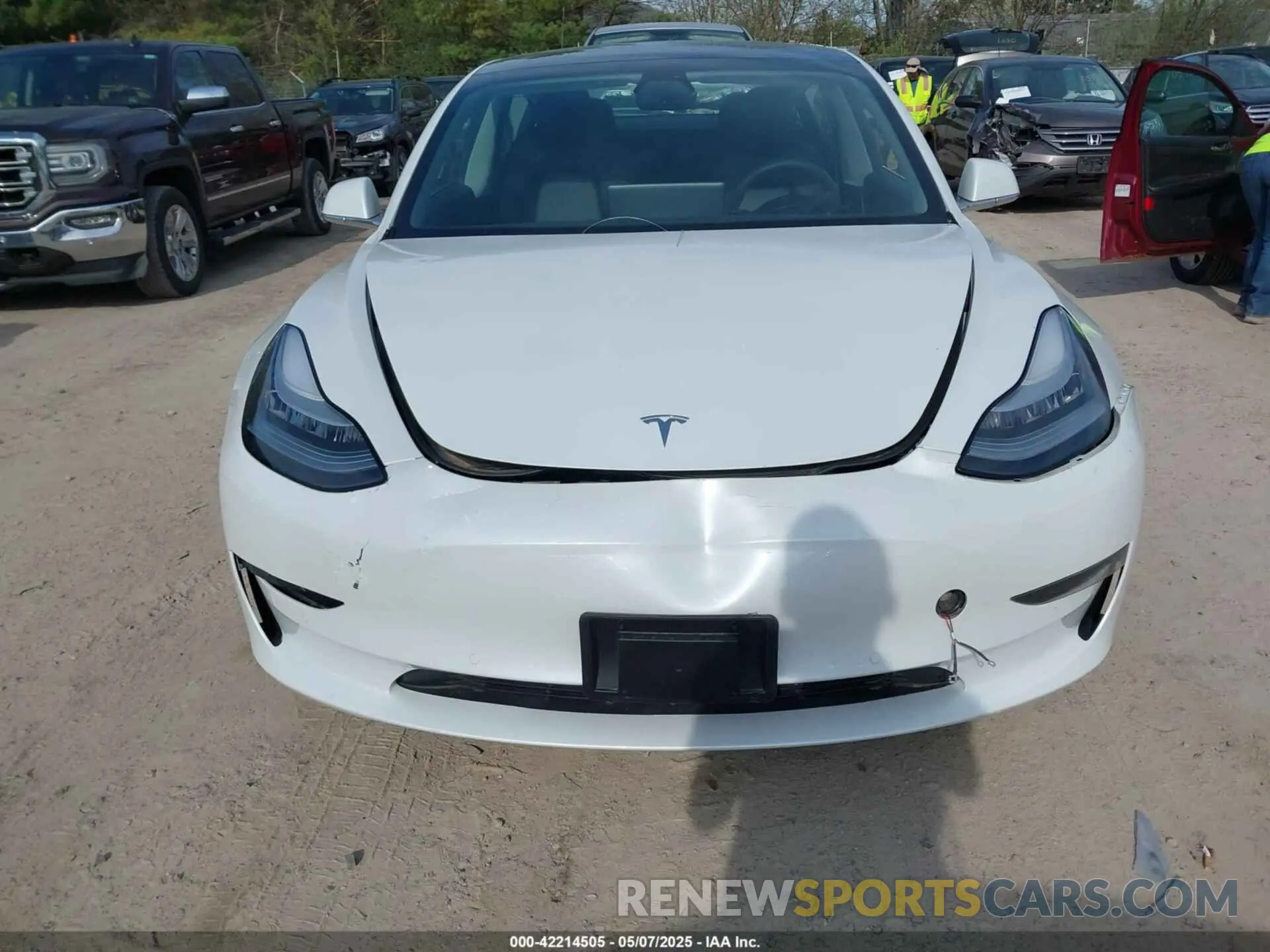 12 fotografías del automóvil dañado 5YJ3E1EAXLF738061 TESLA MODEL 3 2020
