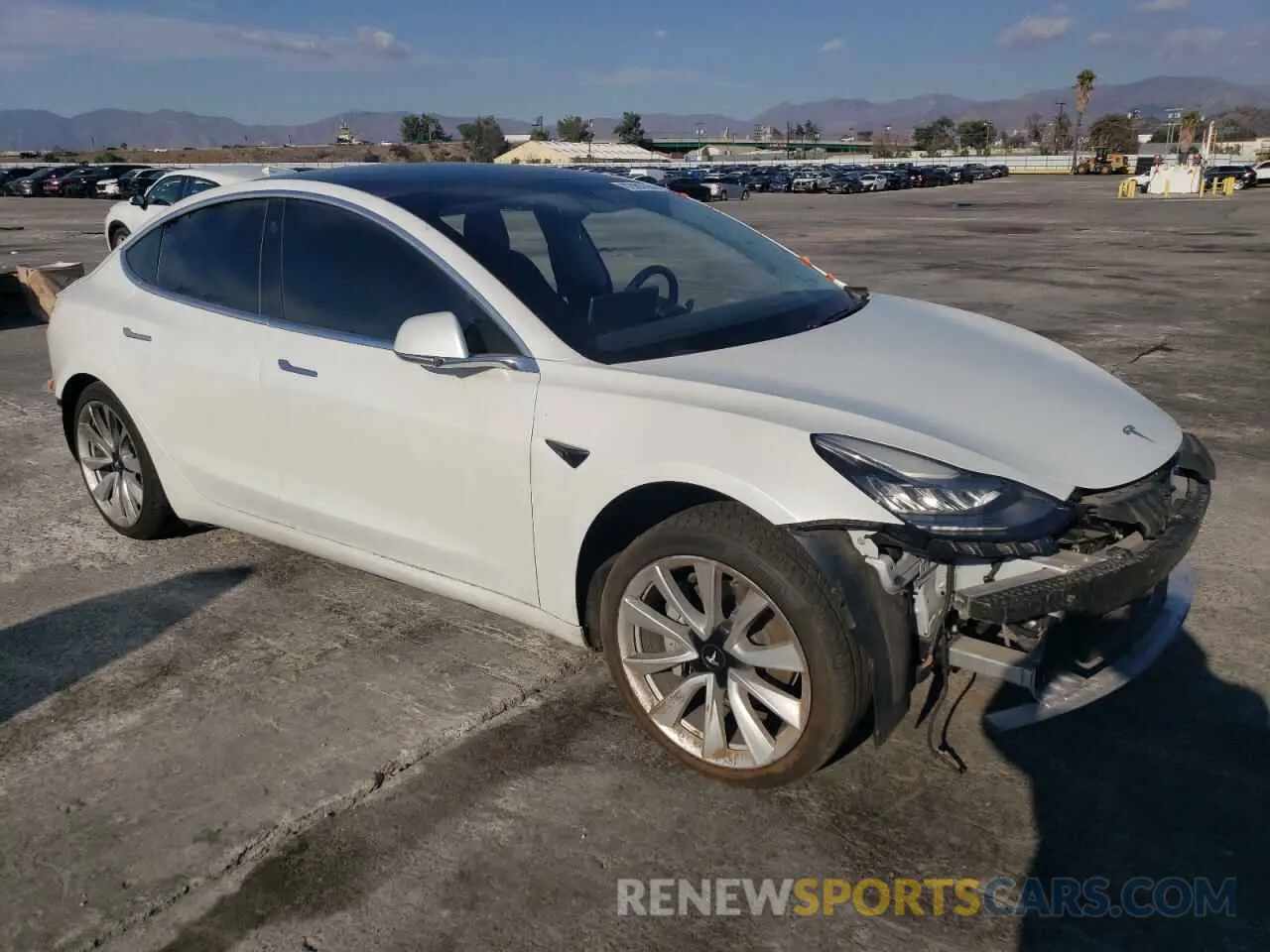 4 fotografías del automóvil dañado 5YJ3E1EAXLF793013 TESLA MODEL 3 2020