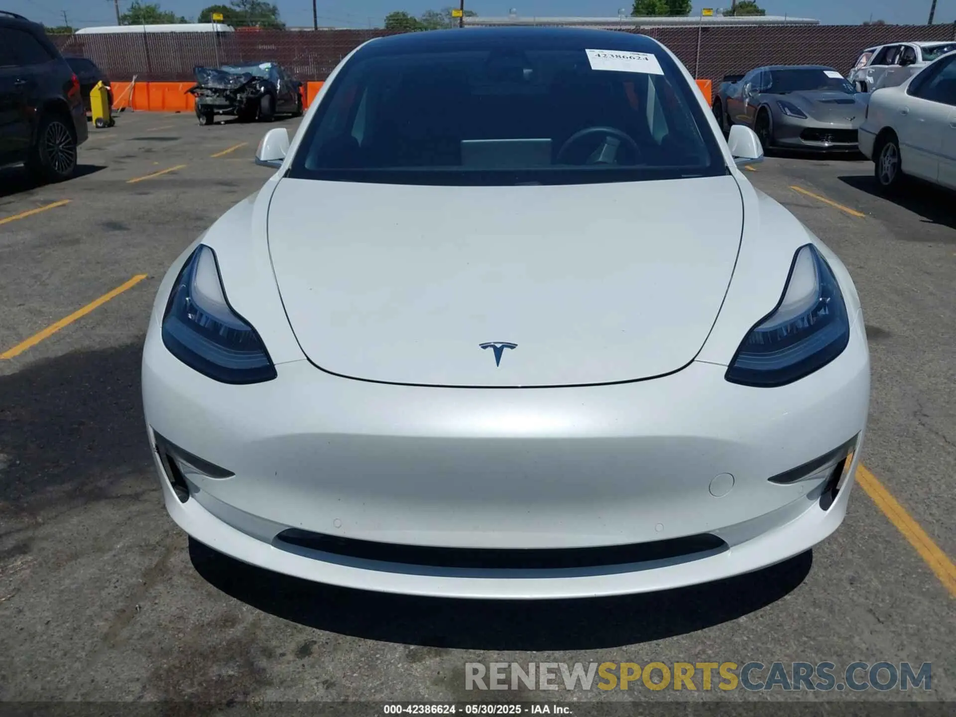 12 fotografías del automóvil dañado 5YJ3E1EAXLF806360 TESLA MODEL 3 2020